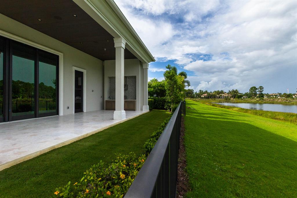 OLD PALM - Residential