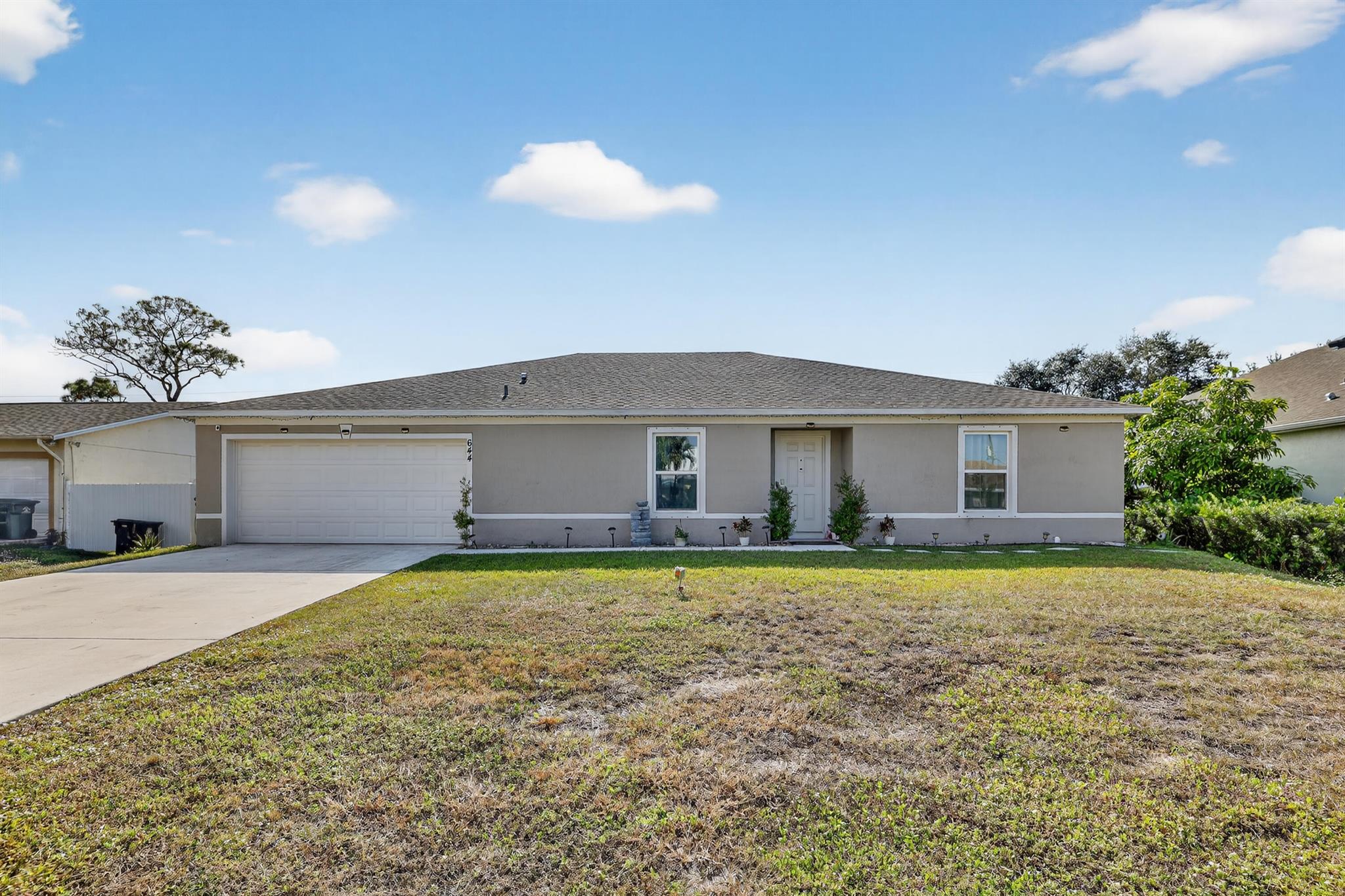 PORT ST LUCIE SECTION 33 - Residential Lease