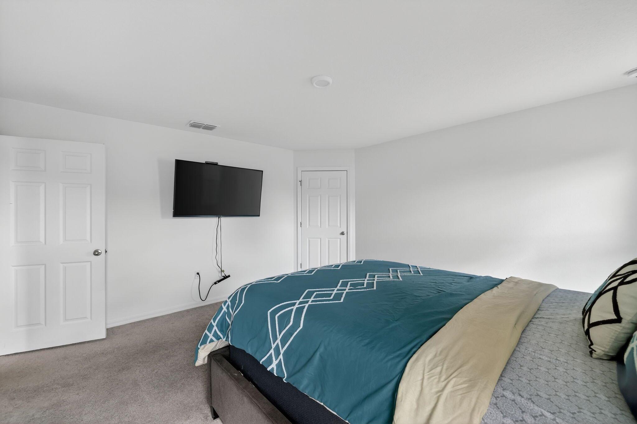 PORT ST LUCIE SECTION 33 - Residential Lease