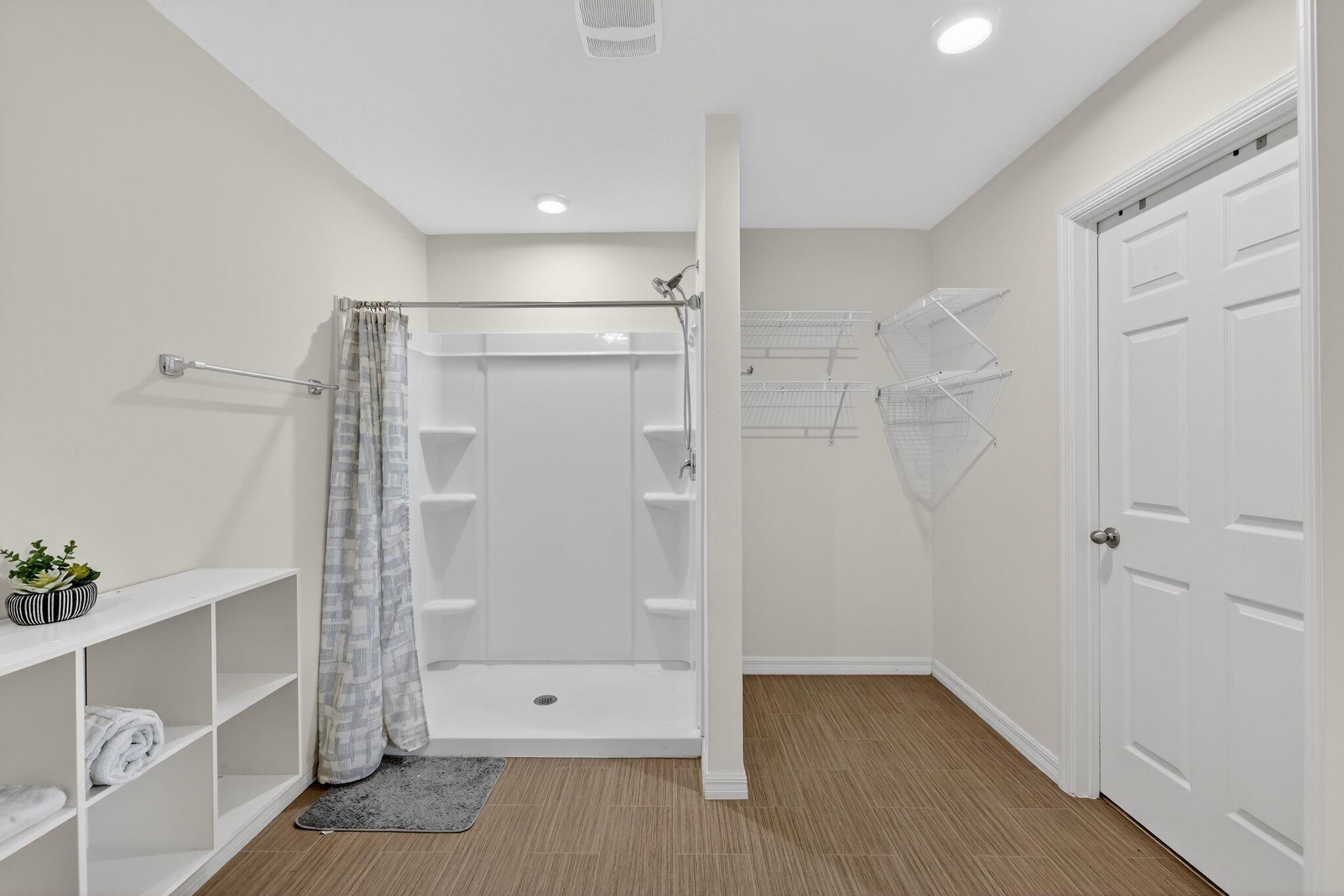 PORT ST LUCIE SECTION 33 - Residential Lease