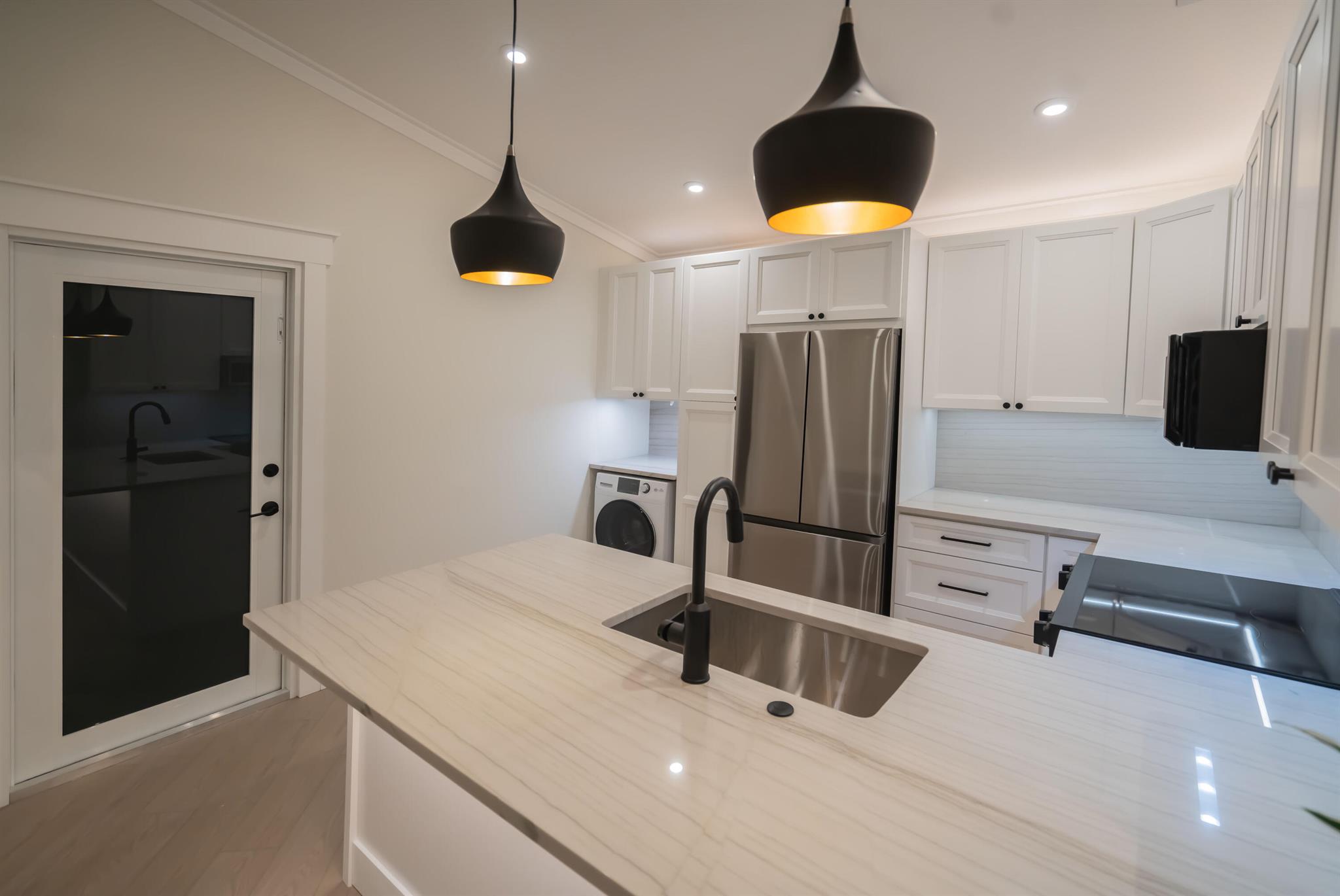 WINDSOR WALK CONDO - Residential