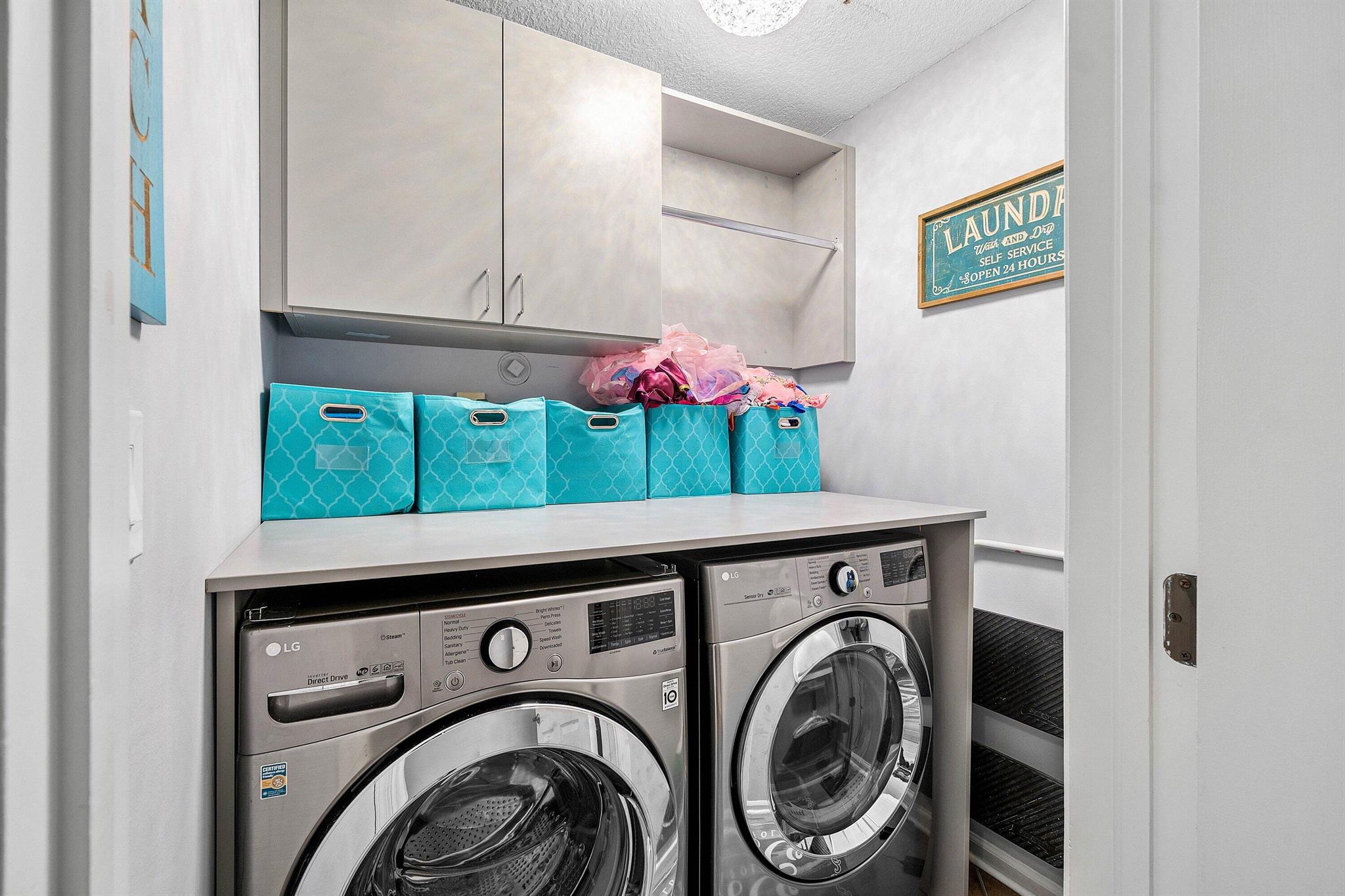 BOCA RATON SQUARE - Residential