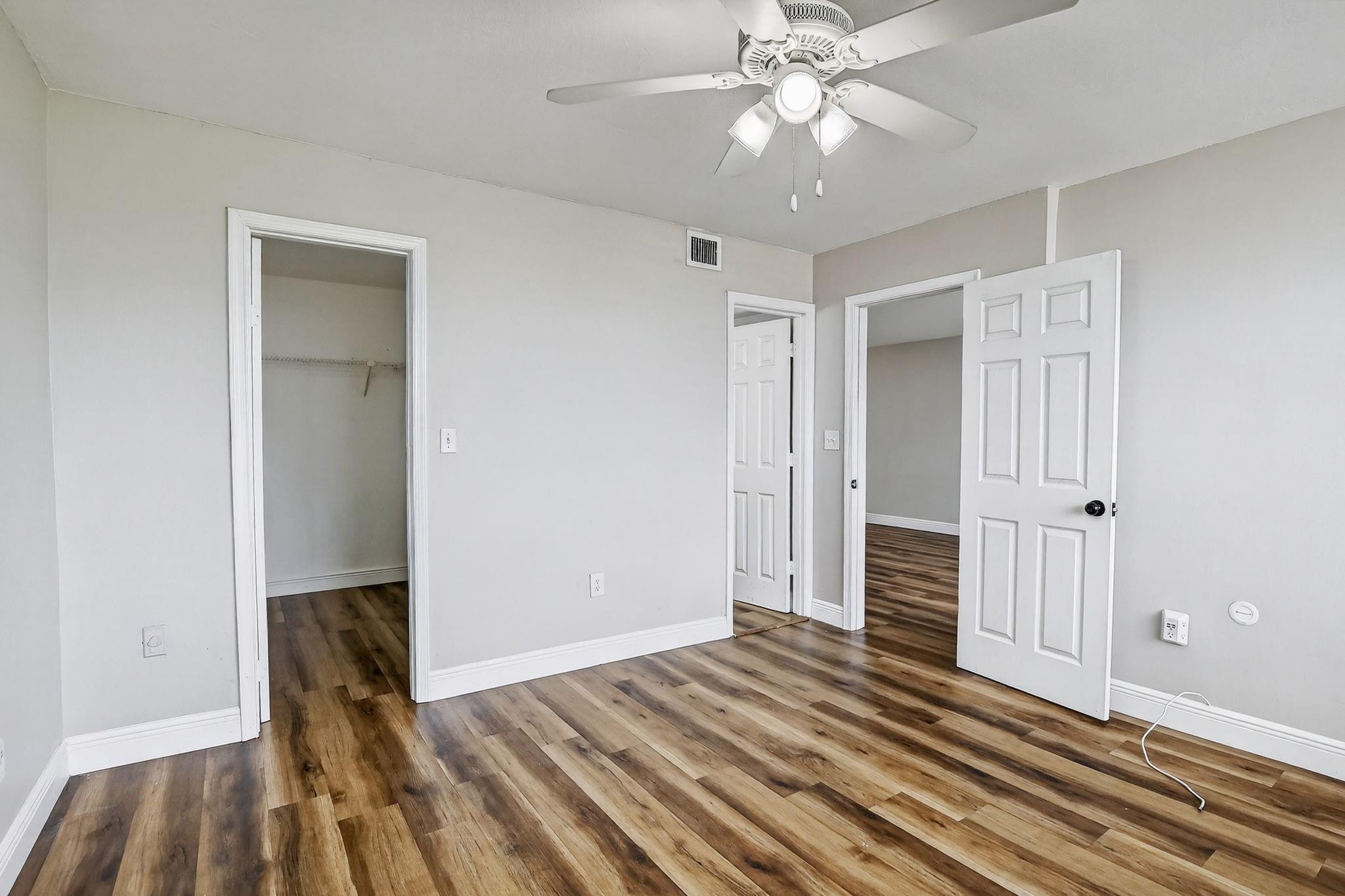 Plantation Forest Condo - Residential