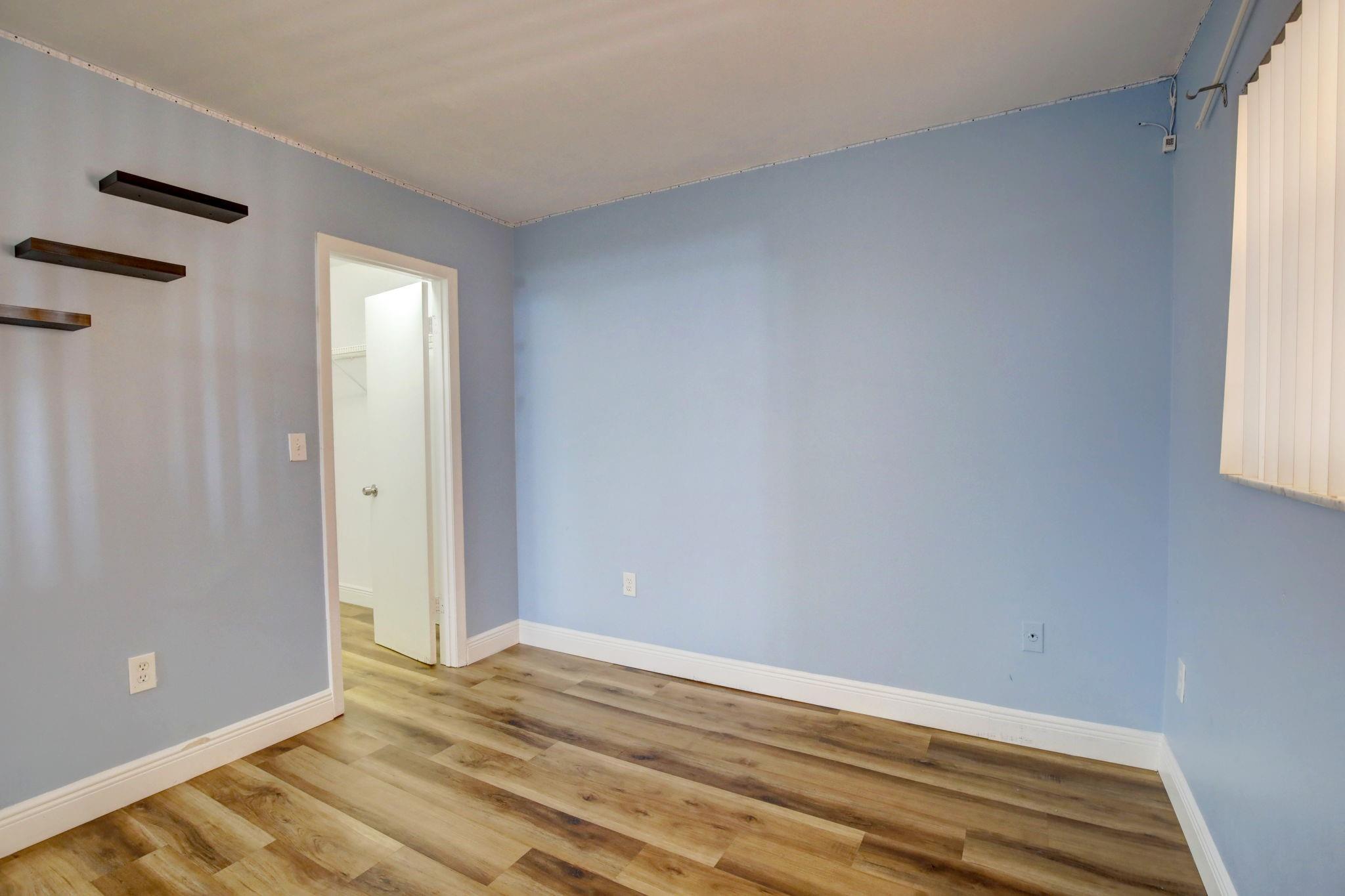 Plantation Forest Condo - Residential