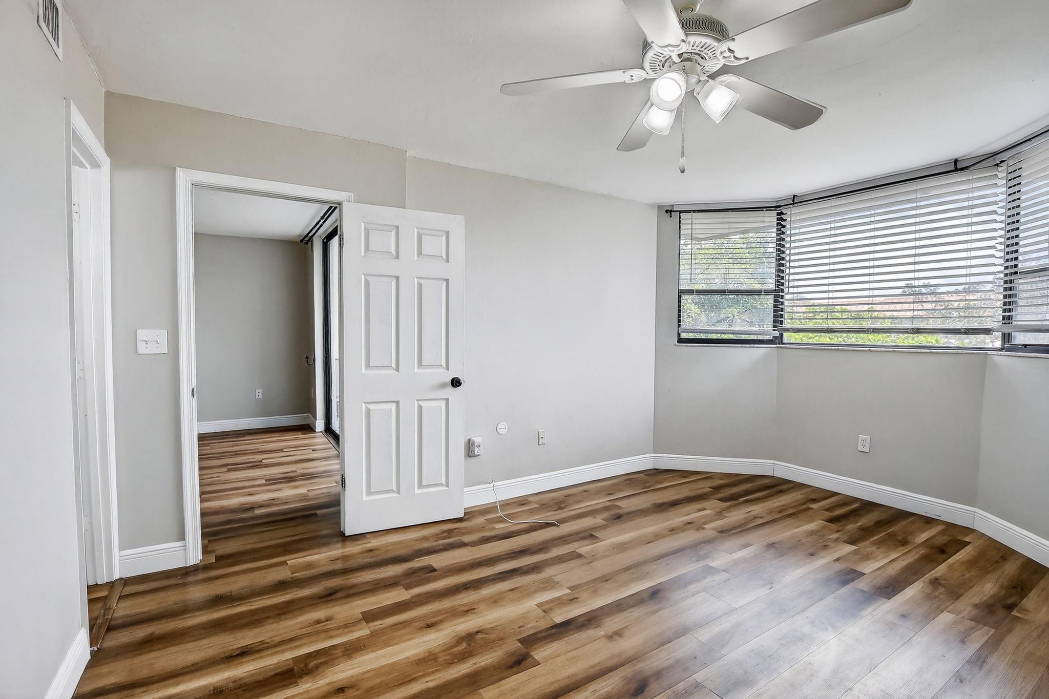 Plantation Forest Condo - Residential