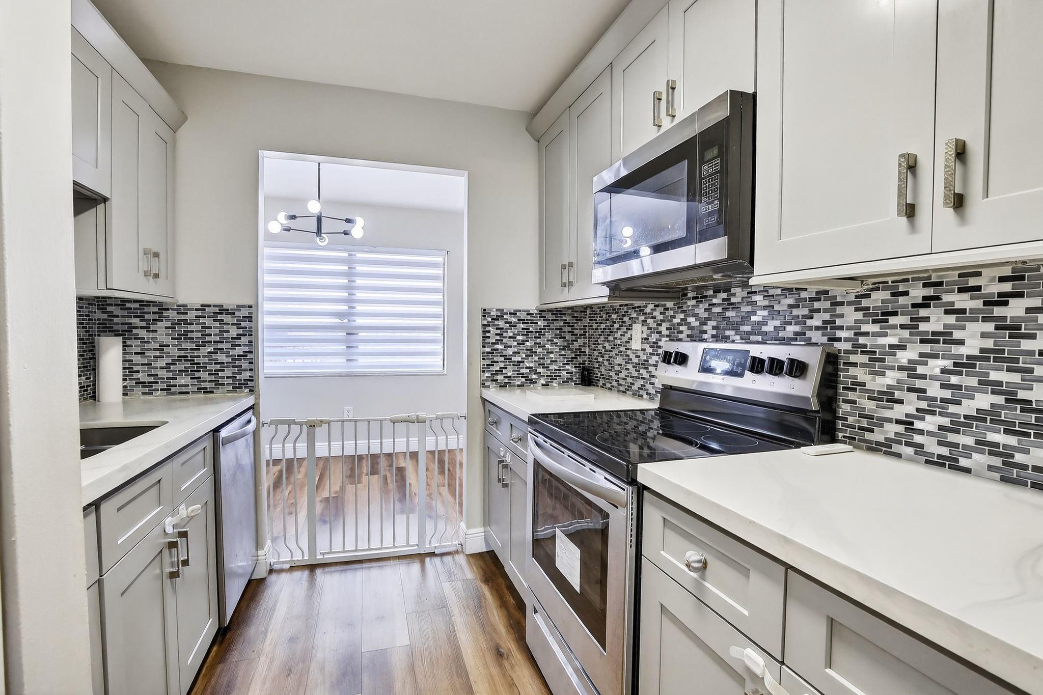 Plantation Forest Condo - Residential