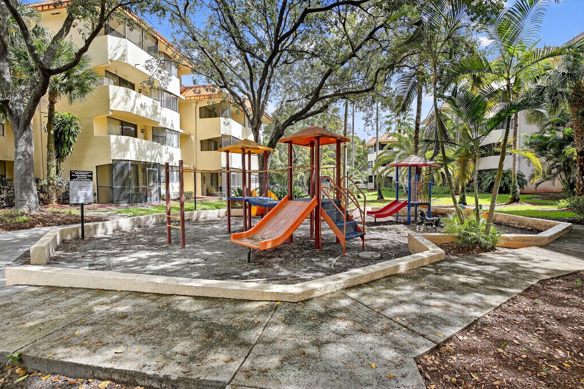 Plantation Forest Condo - Residential