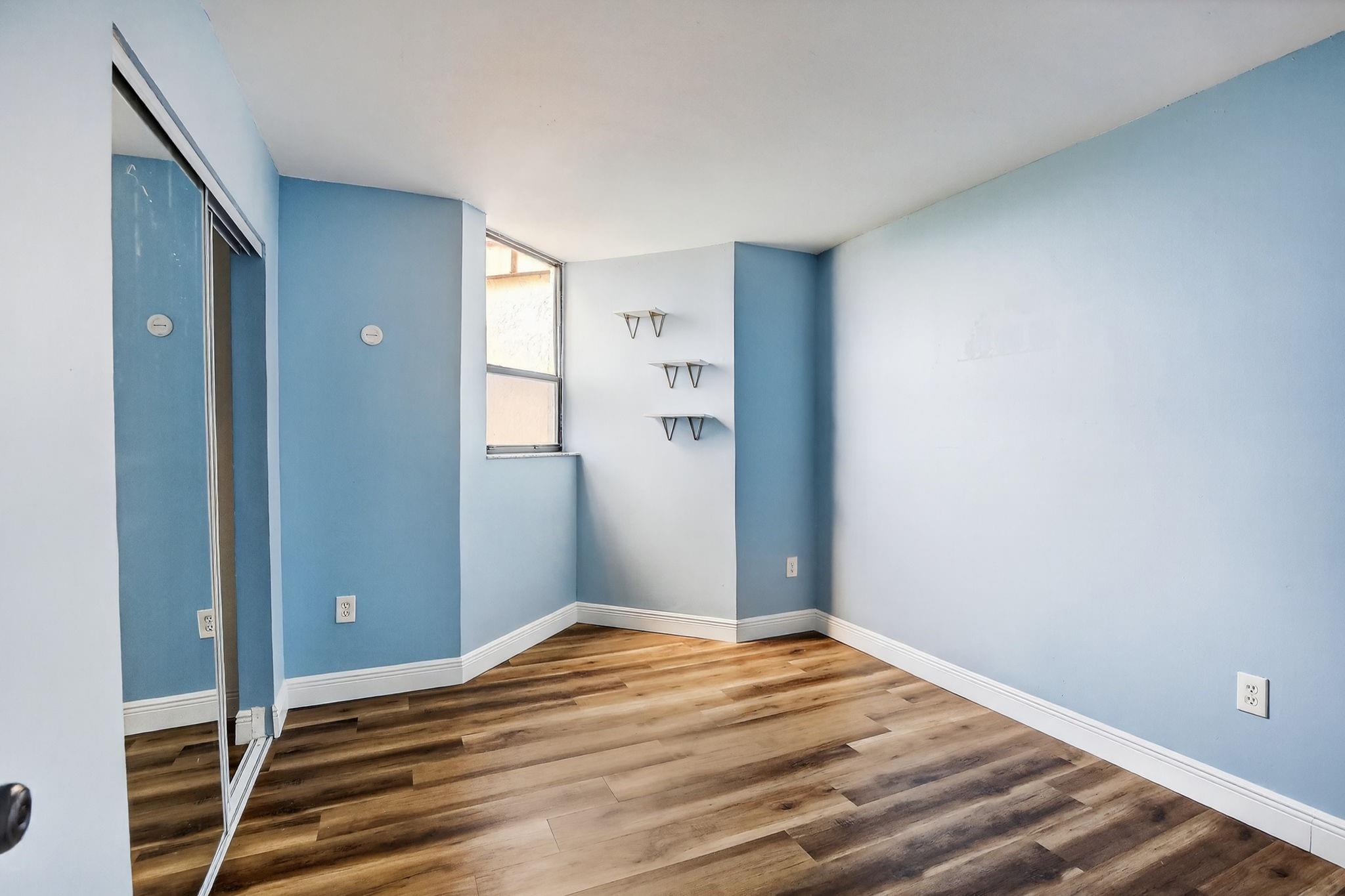 Plantation Forest Condo - Residential