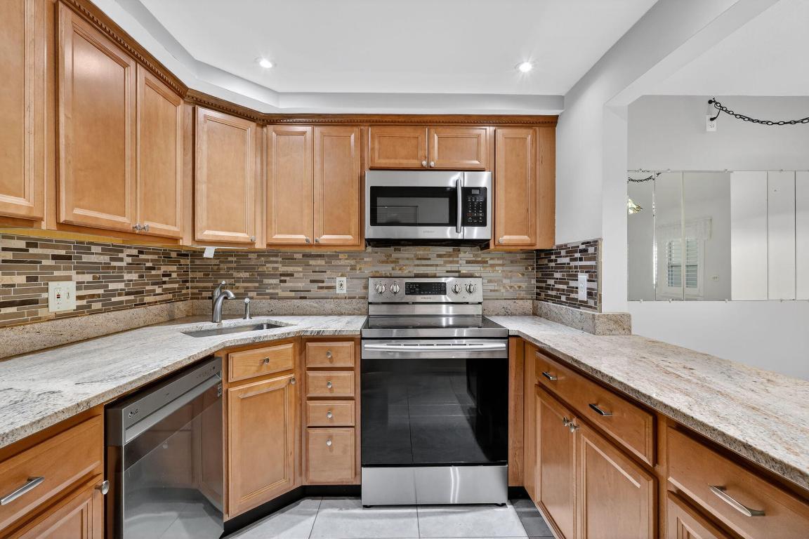 PINE RIDGE SOUTH II CONDO - Residential