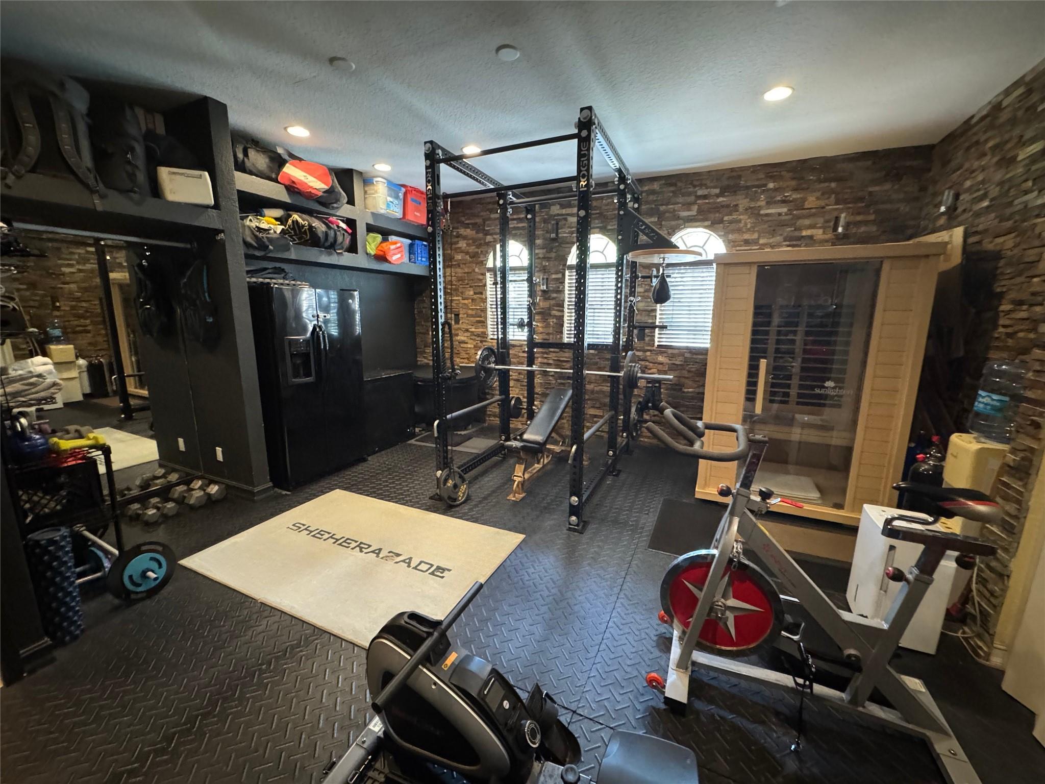 Chula Vista 1st Add 23-21 - Residential Lease