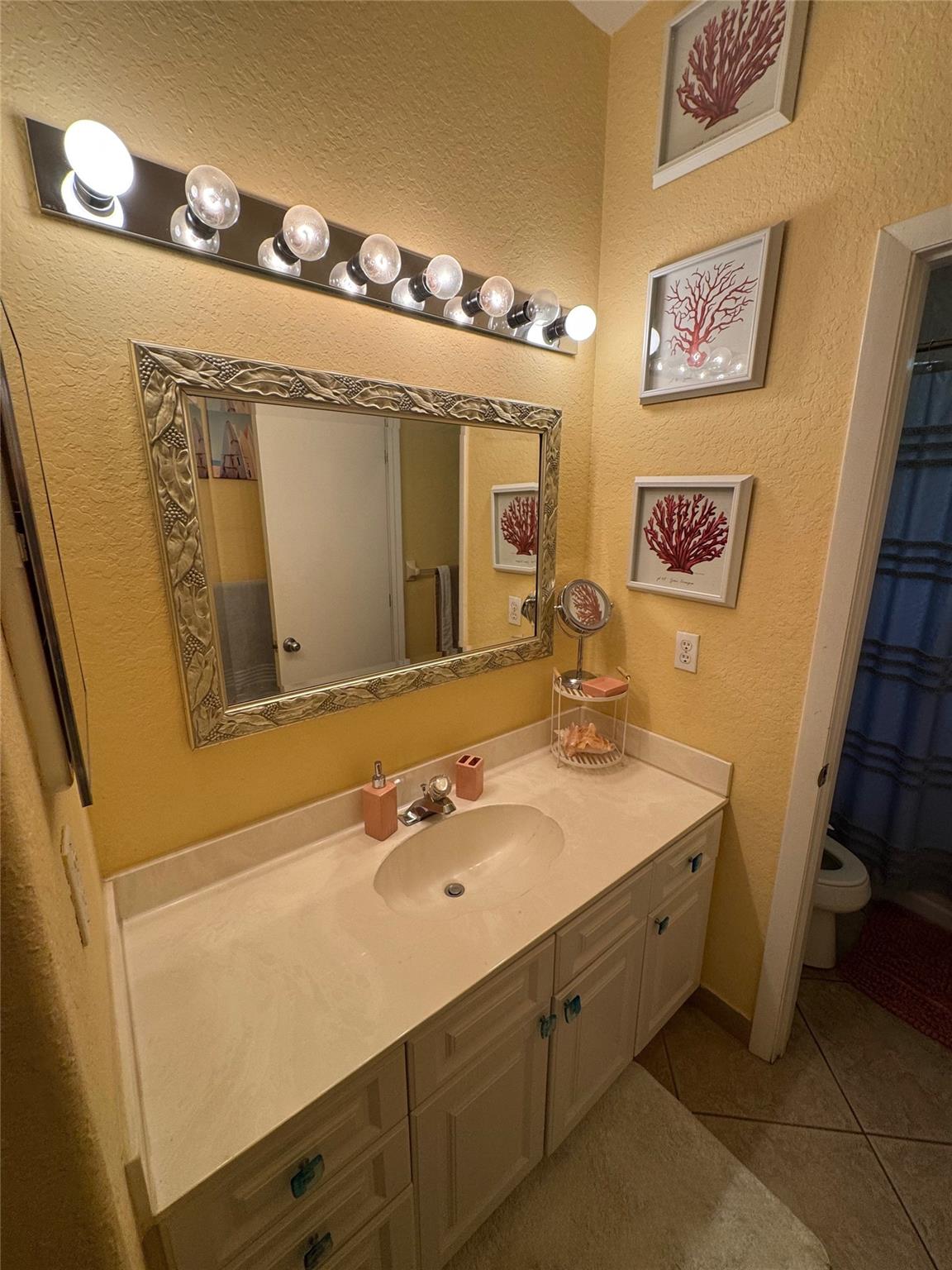 Chula Vista 1st Add 23-21 - Residential Lease