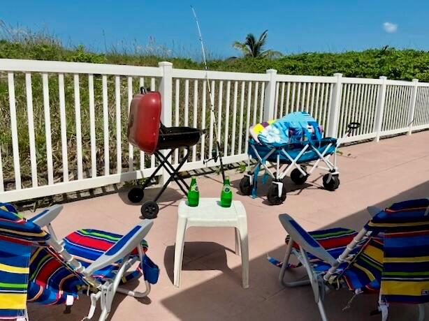 AVALON BEACH CLUB, A COND - Residential