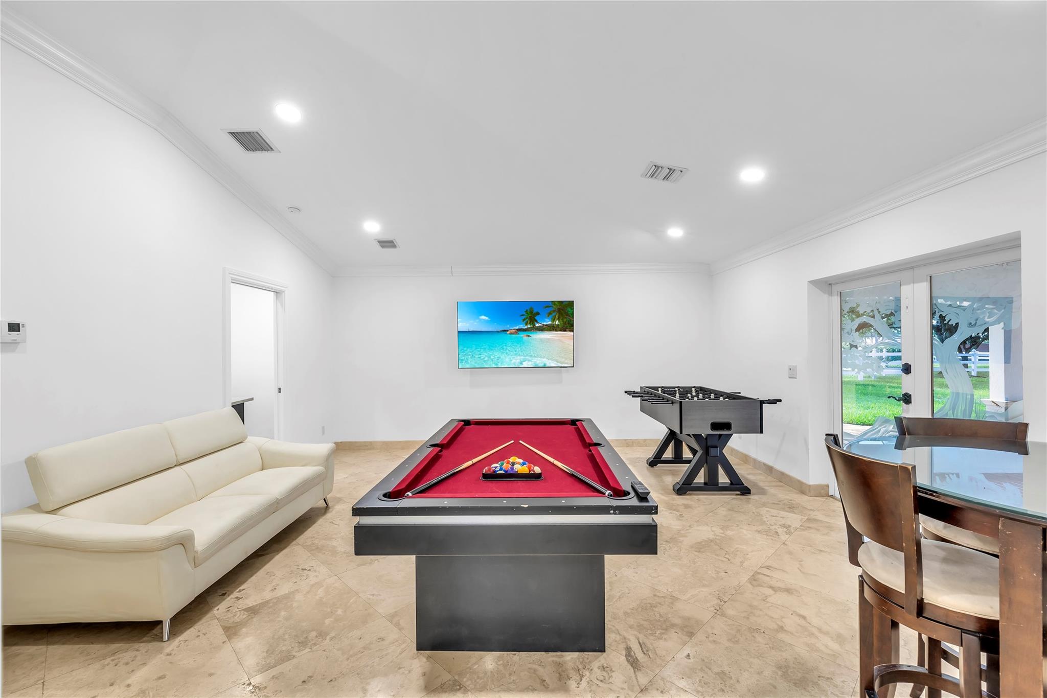 Rodriguez 153-1 B - Residential Lease
