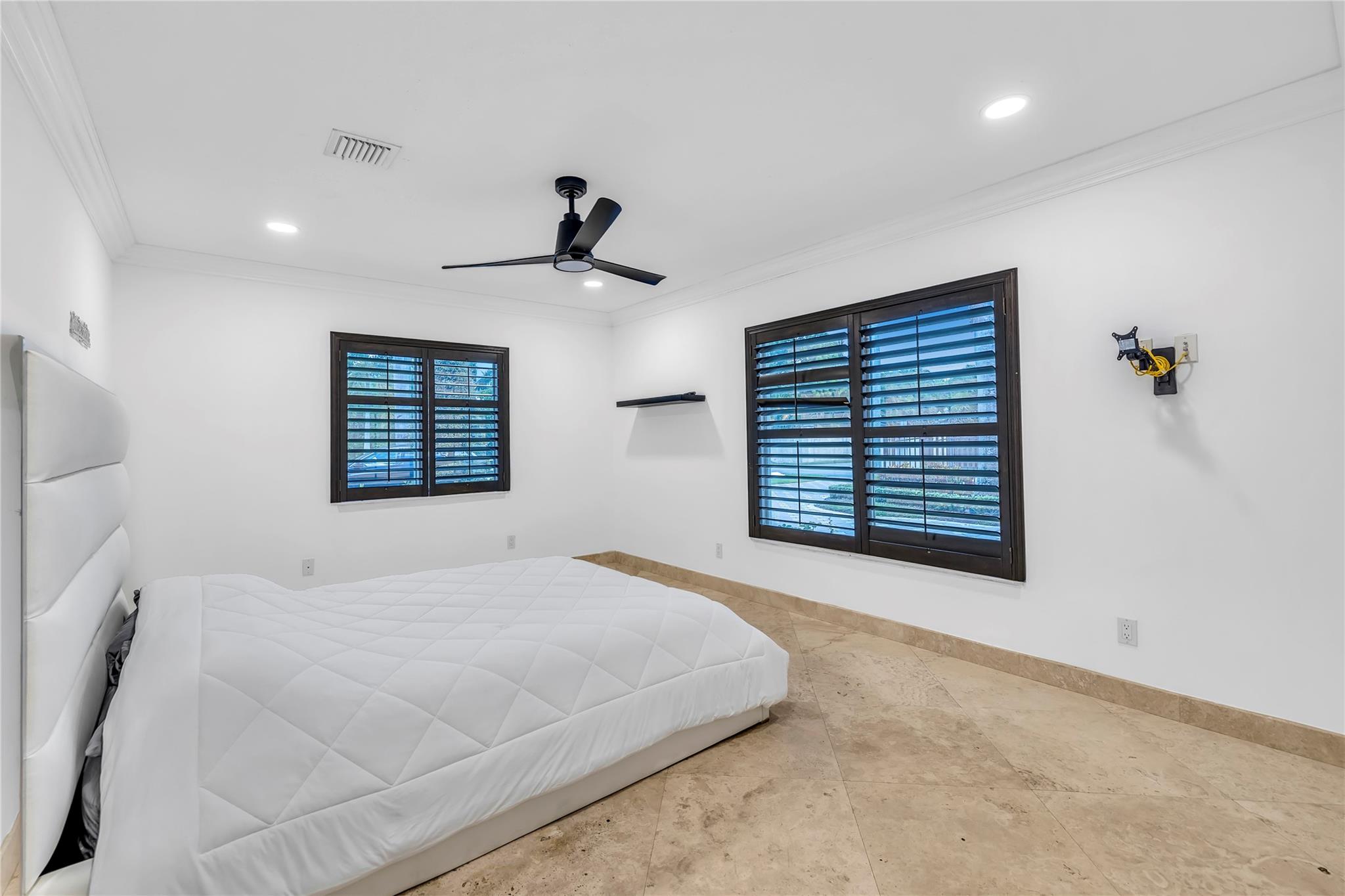 Rodriguez 153-1 B - Residential Lease