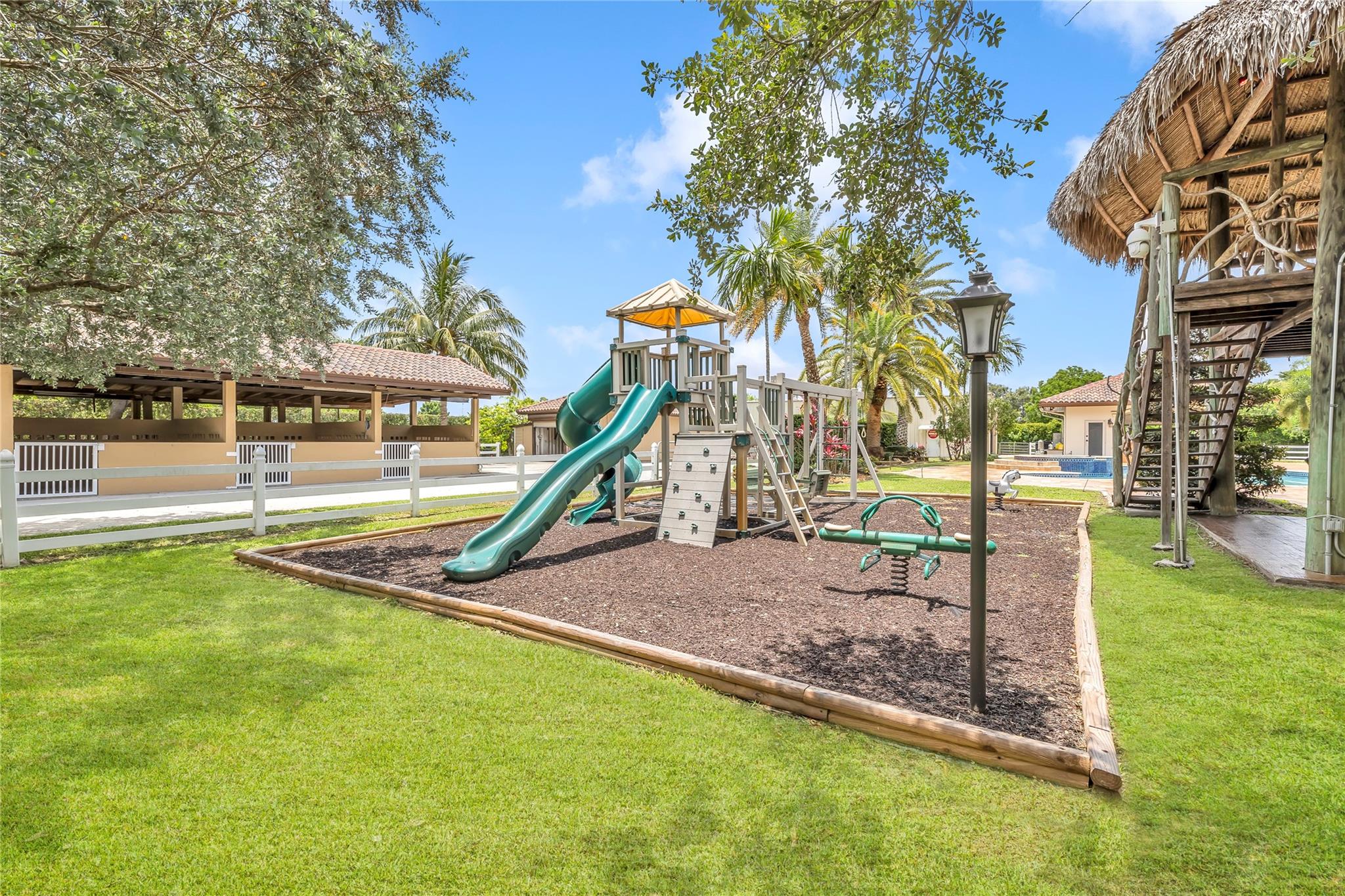 Rodriguez 153-1 B - Residential Lease