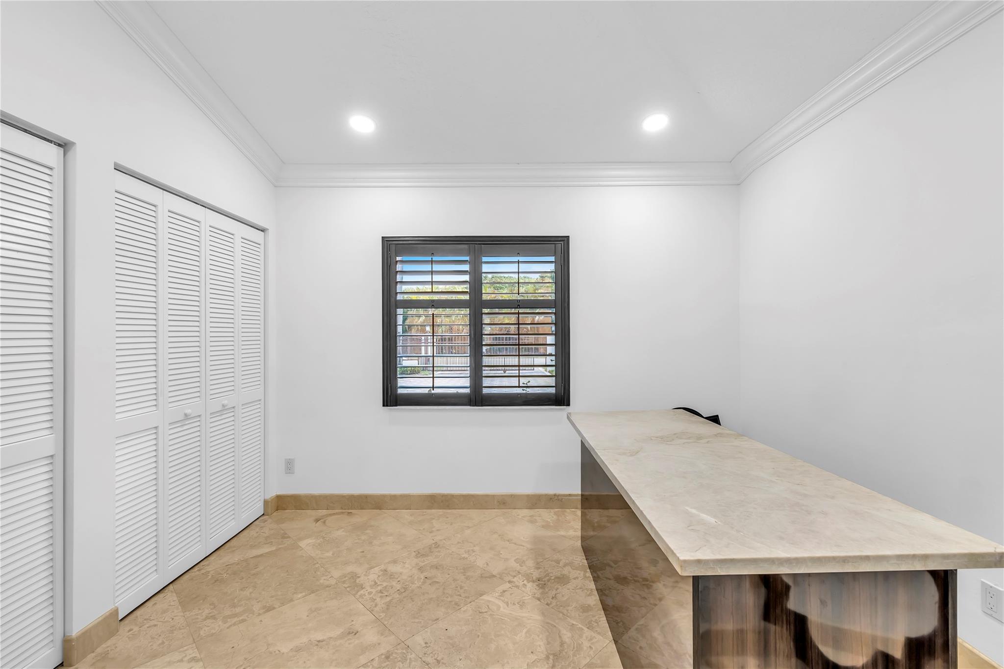 Rodriguez 153-1 B - Residential Lease
