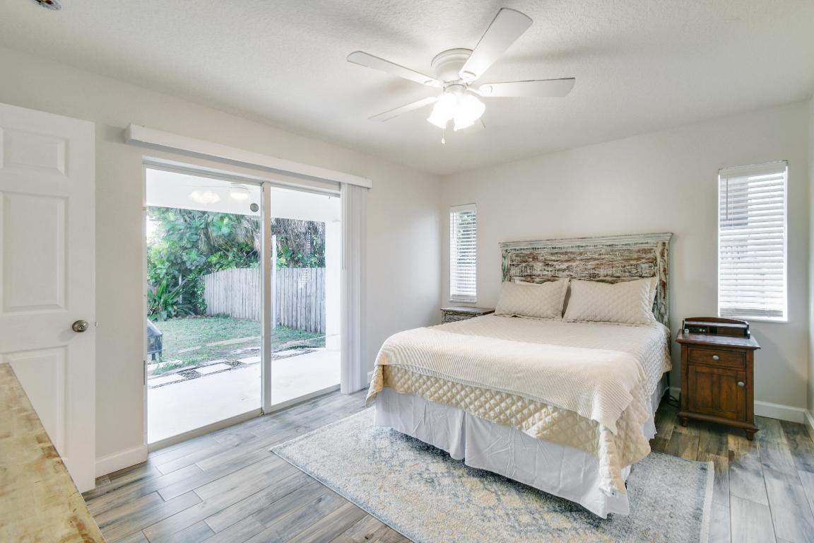 CORAL GARDENS - Residential