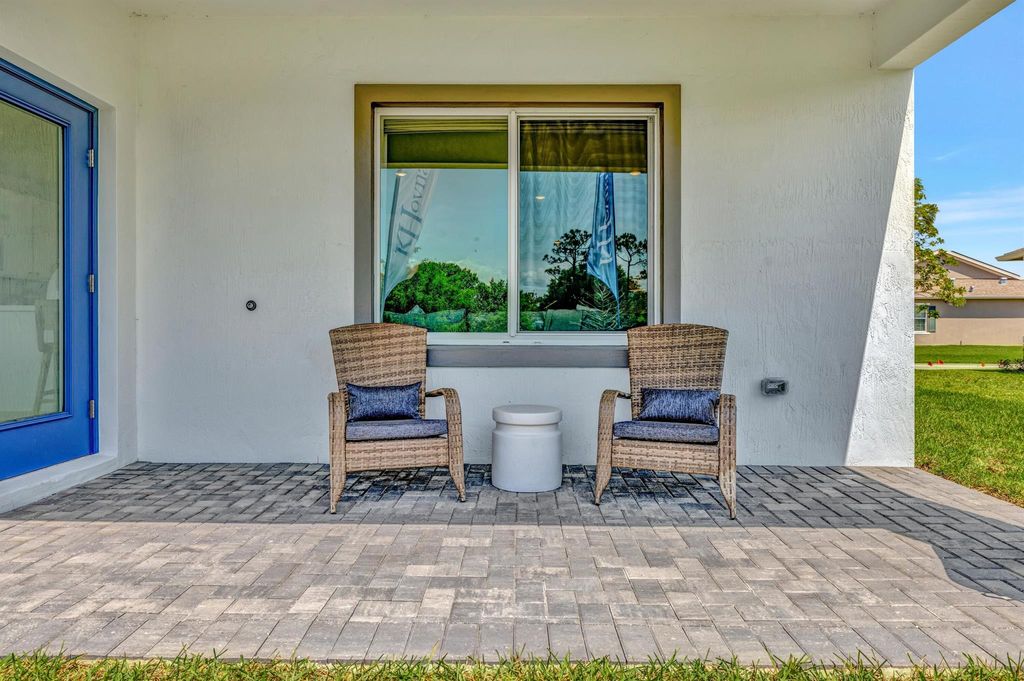 Photo of 887 NE Trailside Run #802, Port Saint Lucie, FL 34983 (MLS # R10999487)