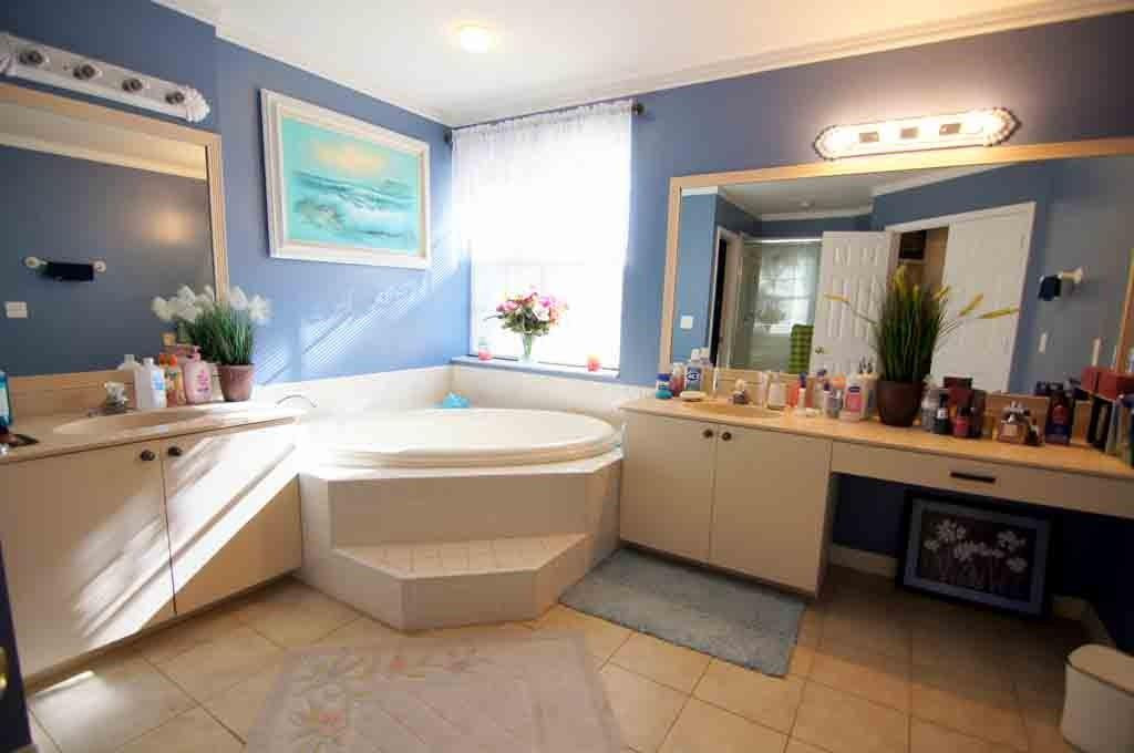 HOLIDAY SPRINGS VILLAGE S - Residential