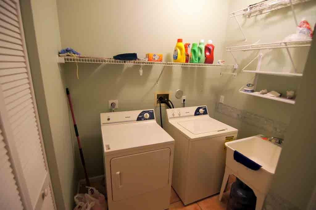 HOLIDAY SPRINGS VILLAGE S - Residential