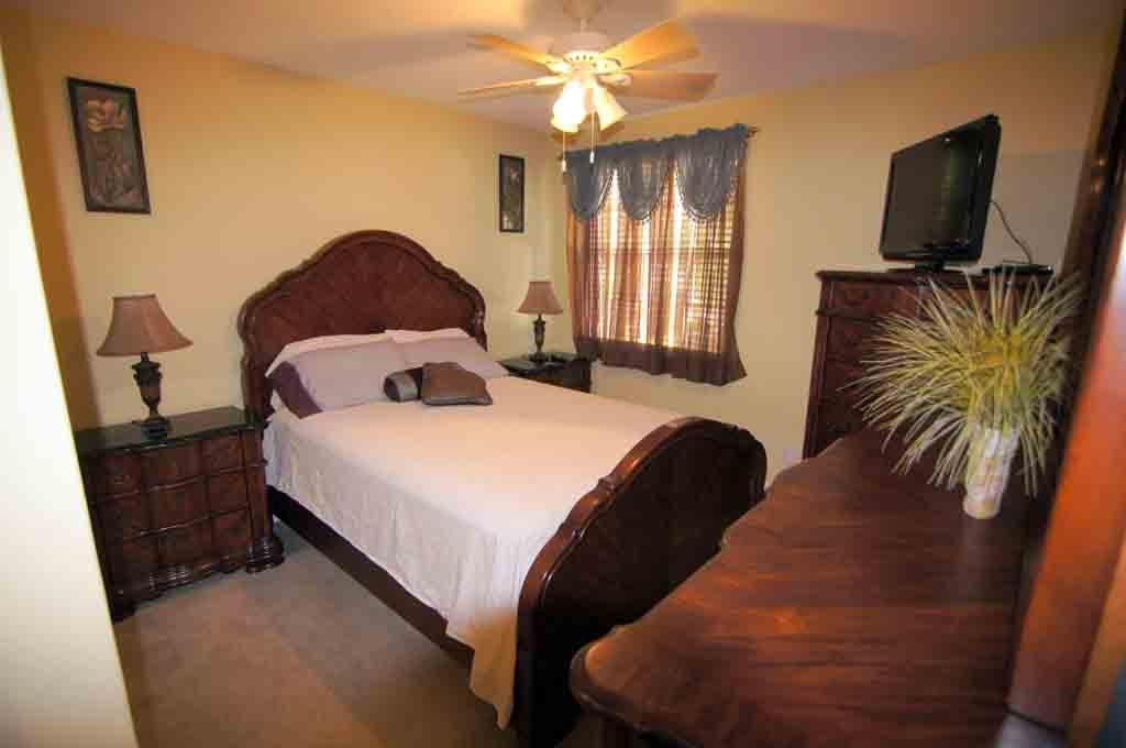 HOLIDAY SPRINGS VILLAGE S - Residential