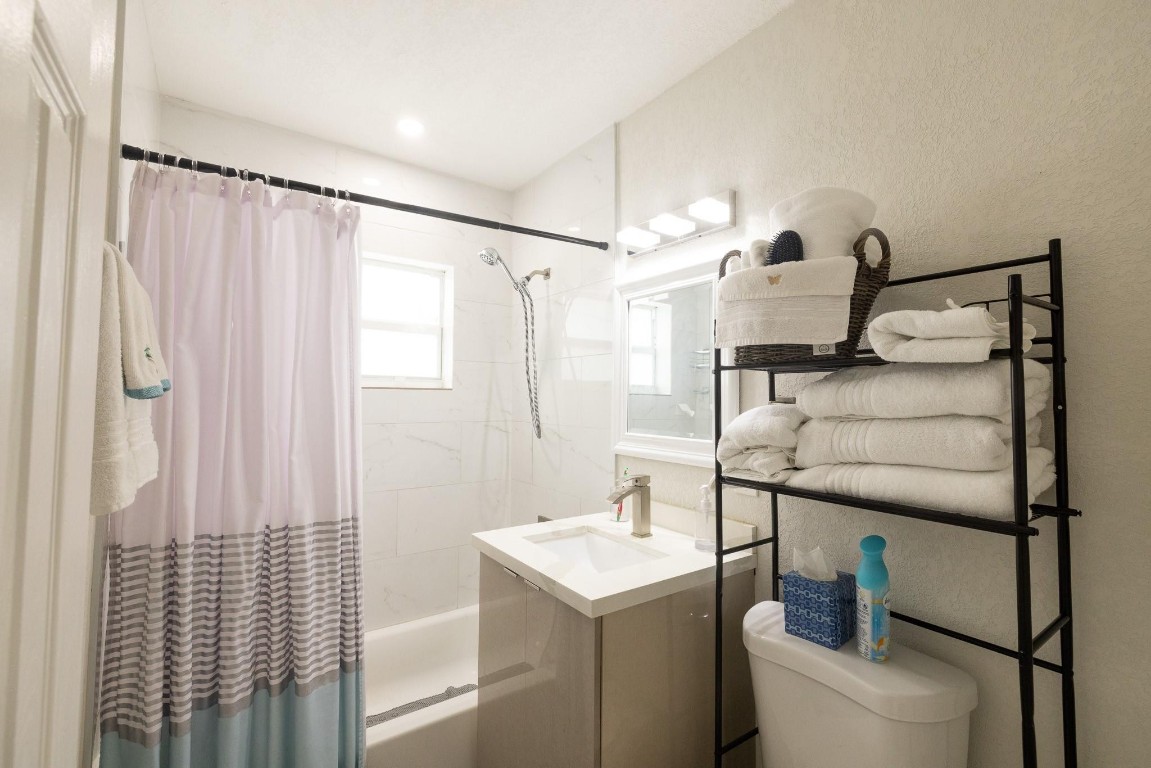 NORTH ANDREWS GARDENS - Residential