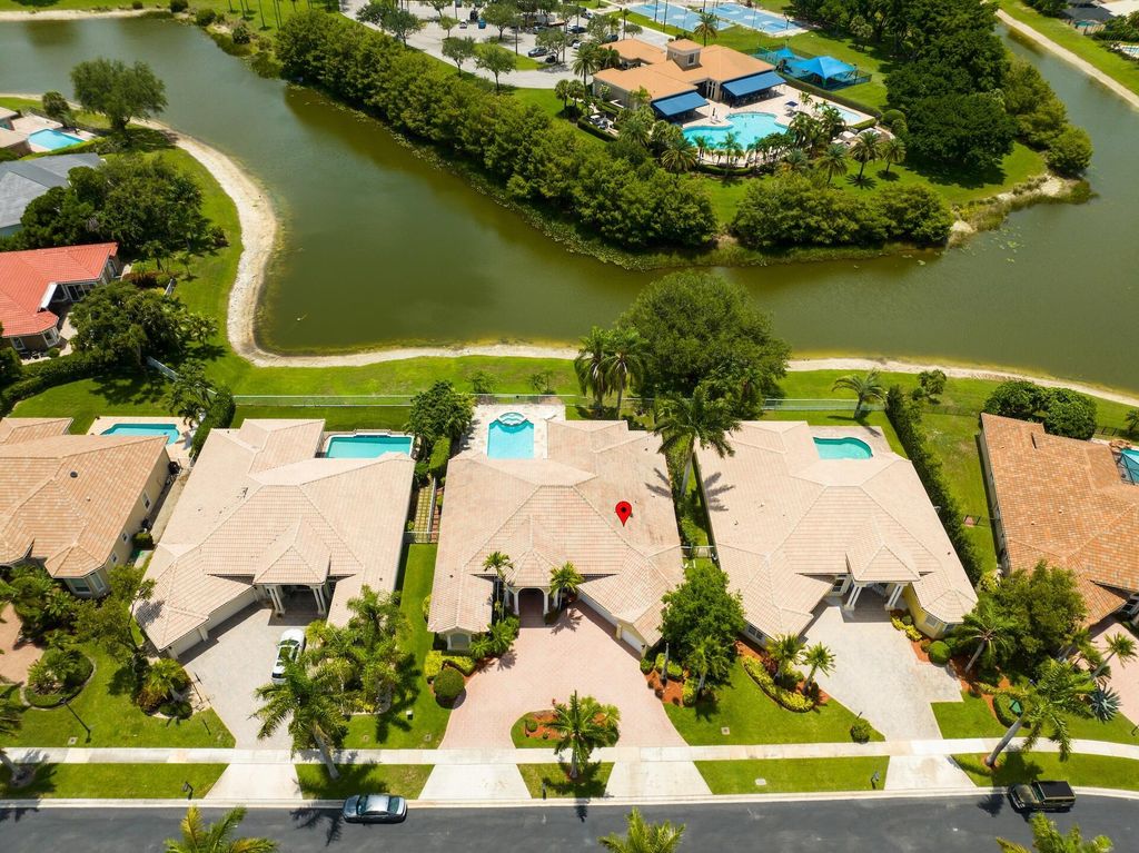 Photo of 21675 Fall River Drive, Boca Raton, FL 33428 (MLS # R11099949)