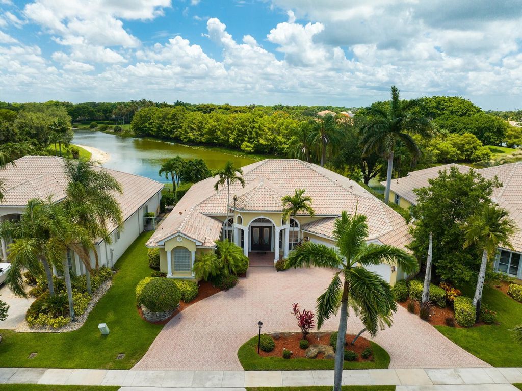 Photo of 21675 Fall River Drive, Boca Raton, FL 33428 (MLS # R11099949)