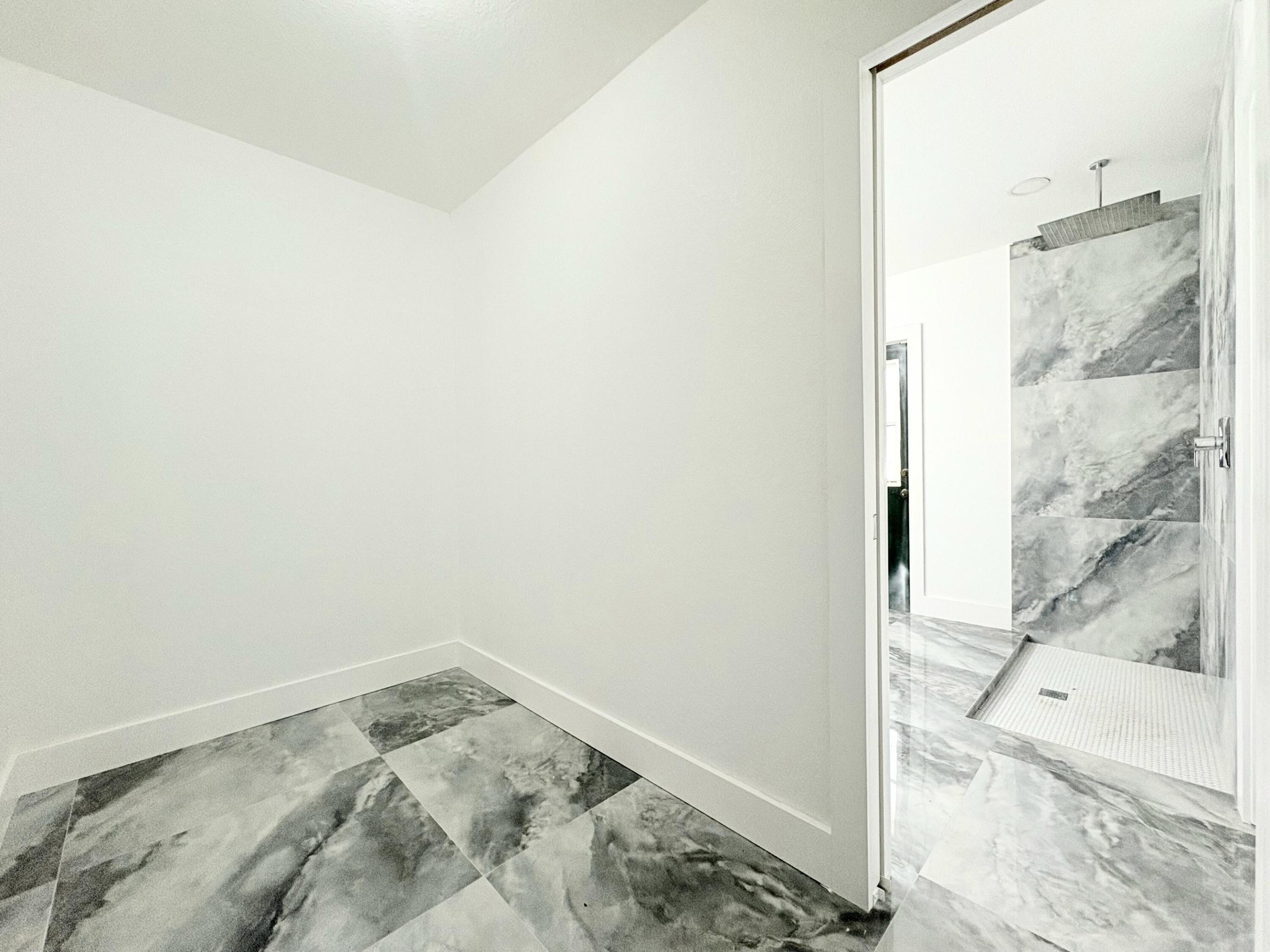 VERNON HEIGHTS - Residential