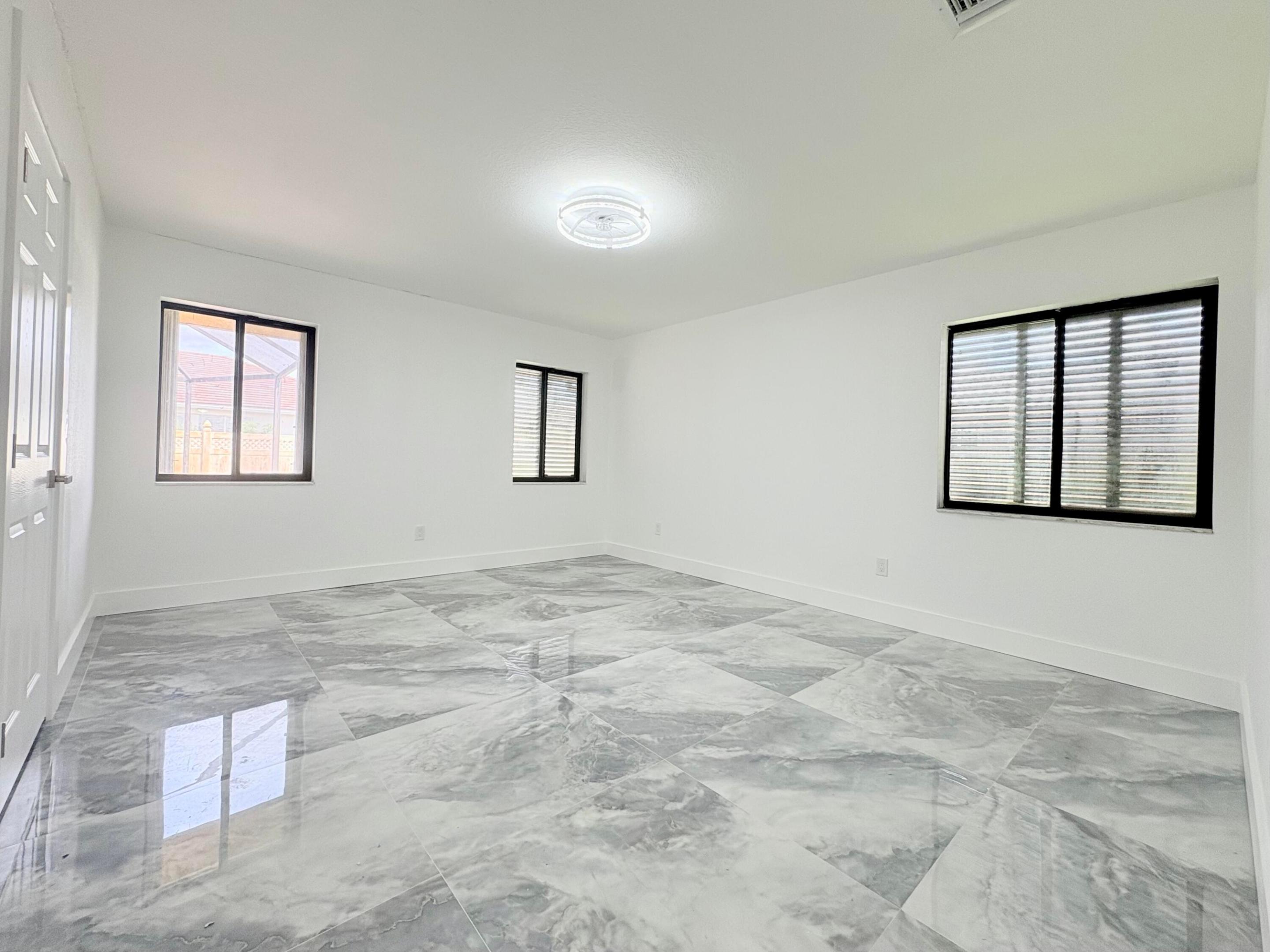 VERNON HEIGHTS - Residential