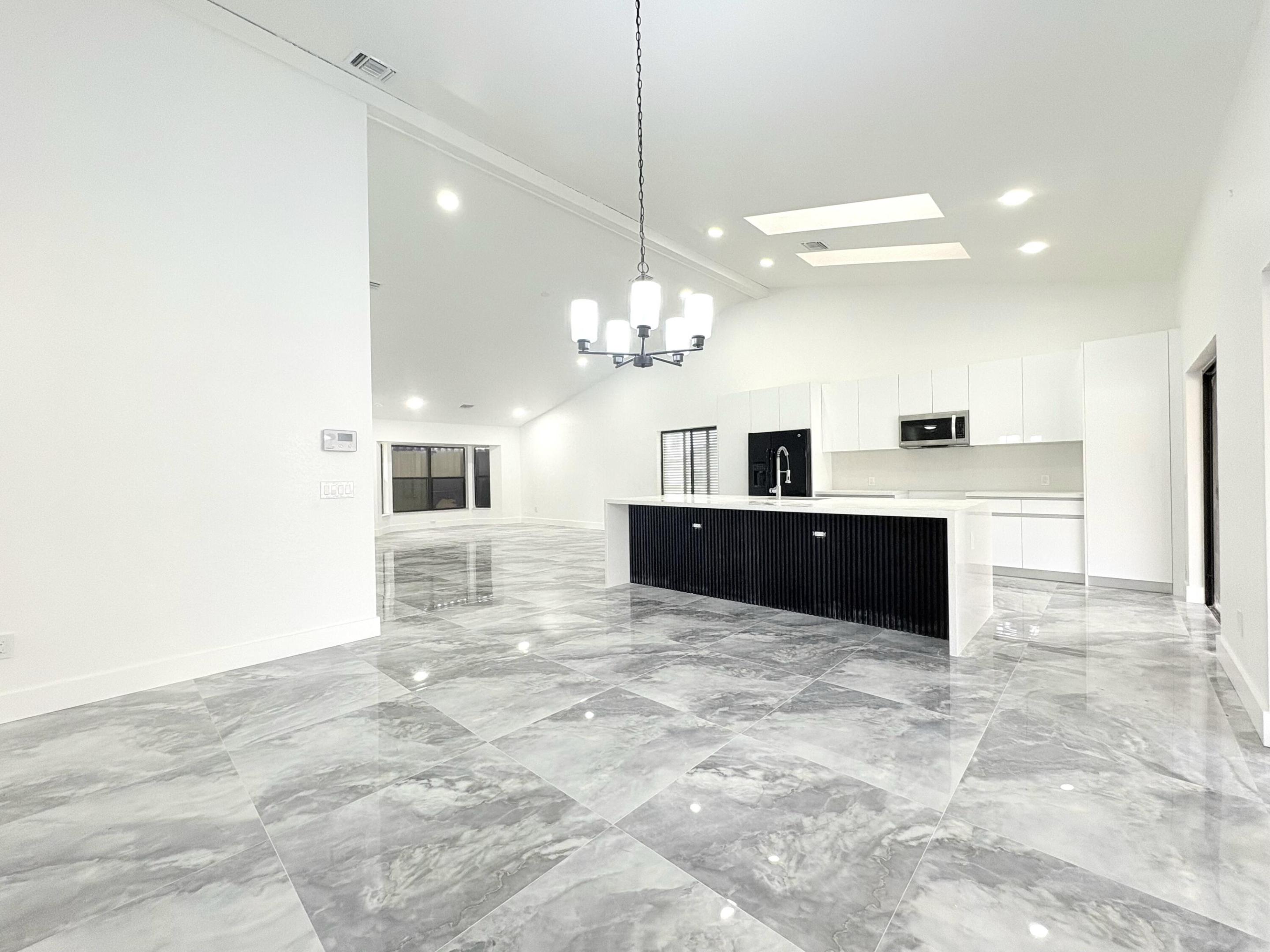 VERNON HEIGHTS - Residential