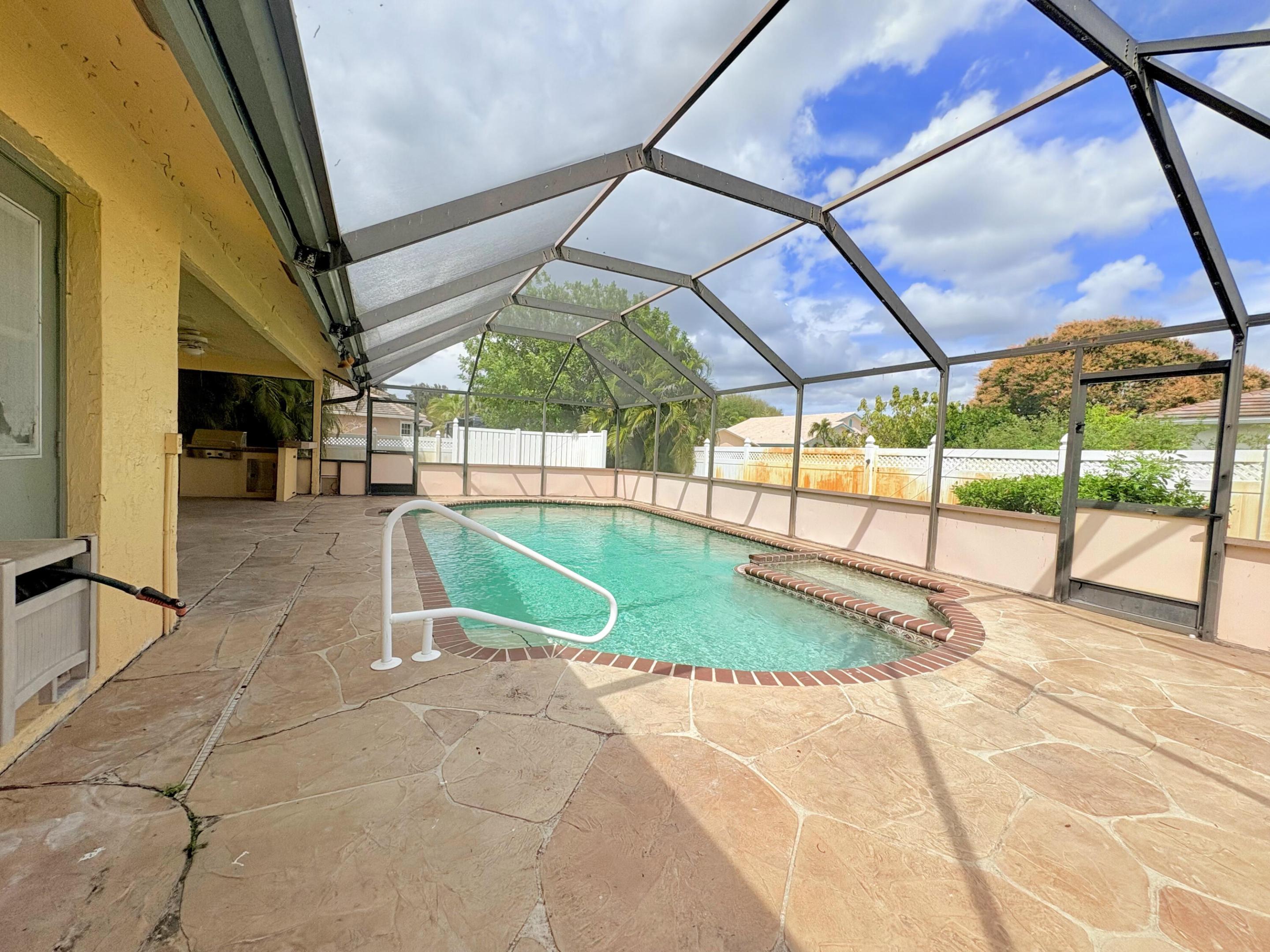 VERNON HEIGHTS - Residential