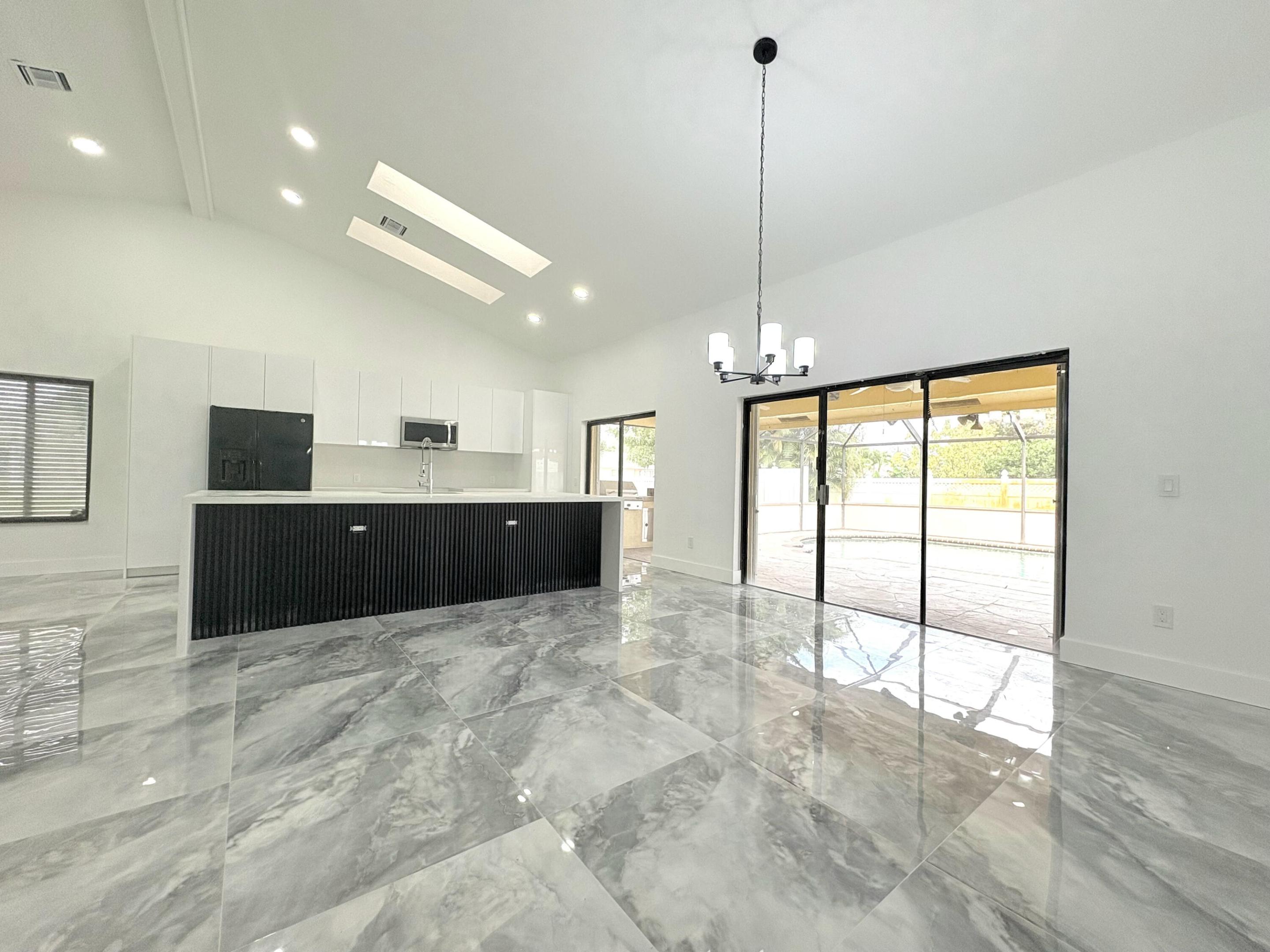 VERNON HEIGHTS - Residential