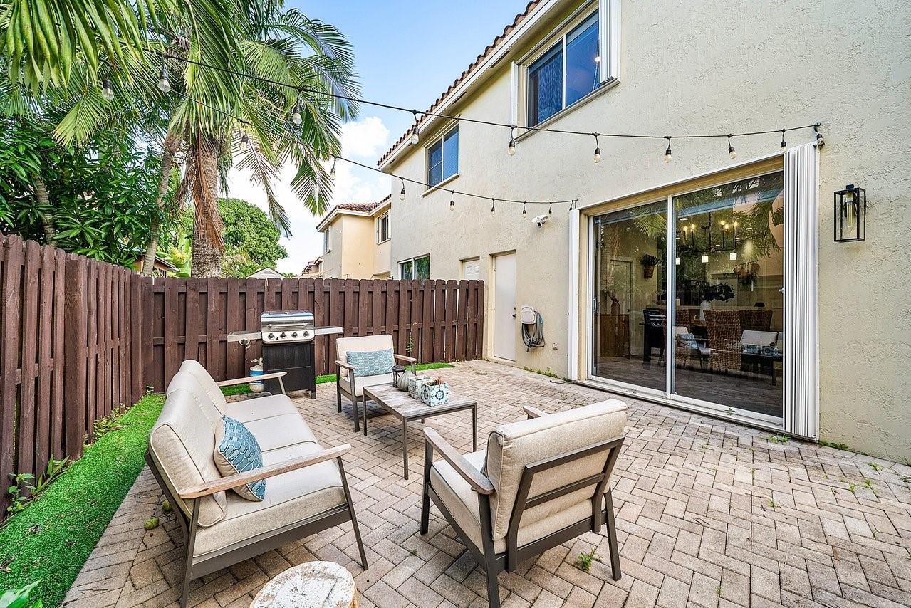 PARCEL I NAUTICA PLAT - Residential Lease