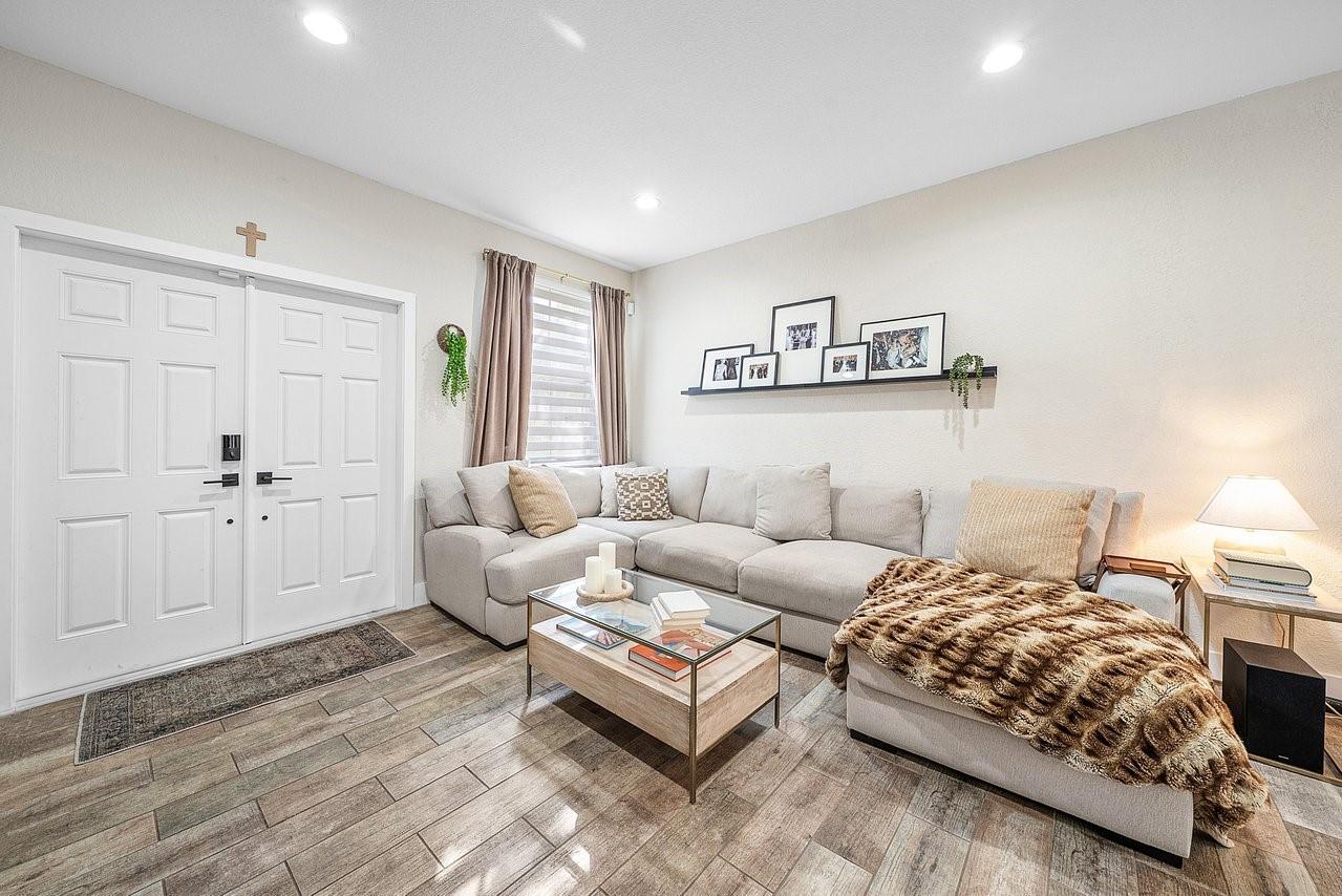 PARCEL I NAUTICA PLAT - Residential Lease