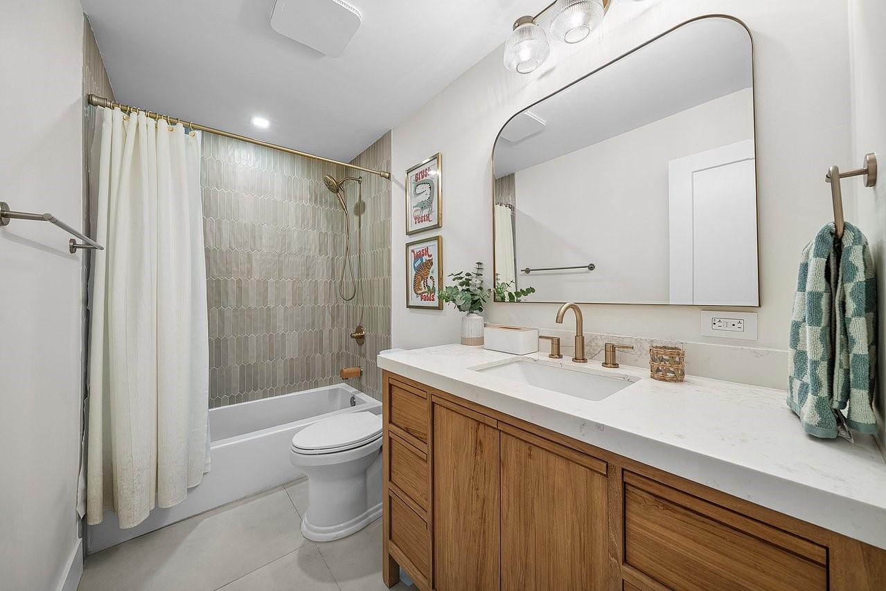 PARCEL I NAUTICA PLAT - Residential Lease