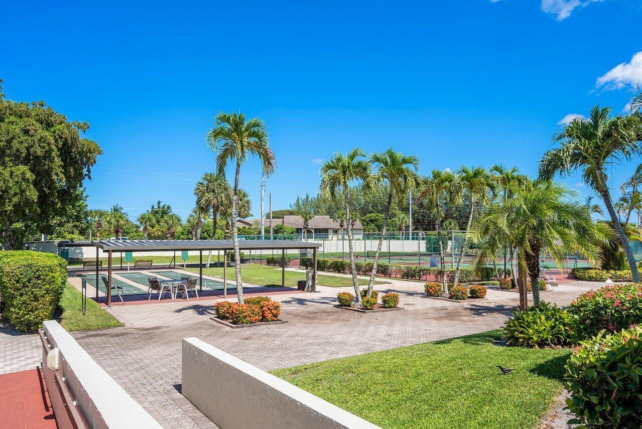 BUTTONWOOD 1 - Residential