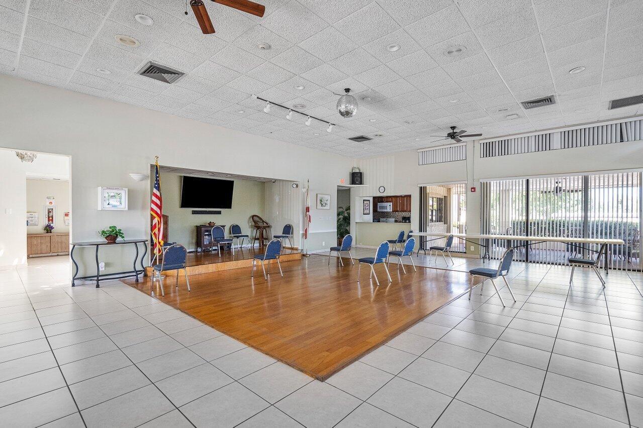 BUTTONWOOD 1 - Residential