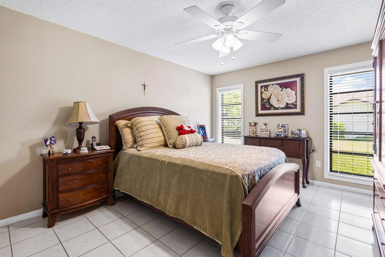 BUTTONWOOD 1 - Residential