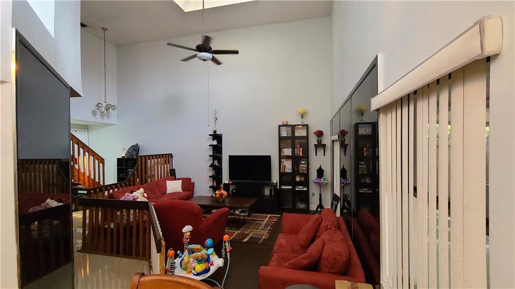 Pembroke Lakes South 119- - Residential