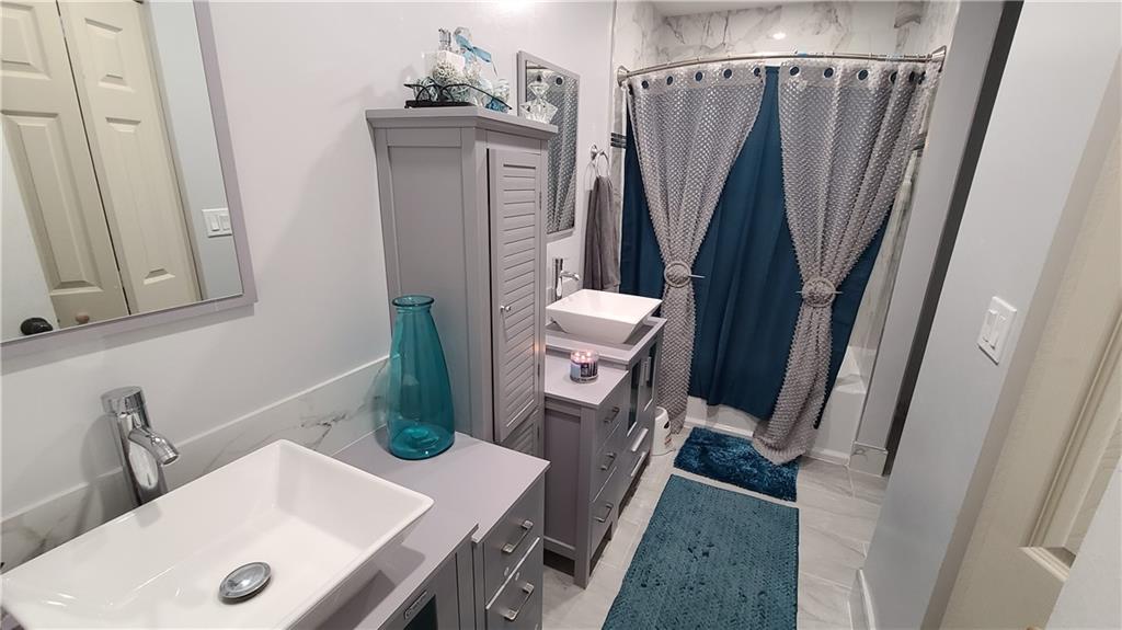 Pembroke Lakes South 119- - Residential