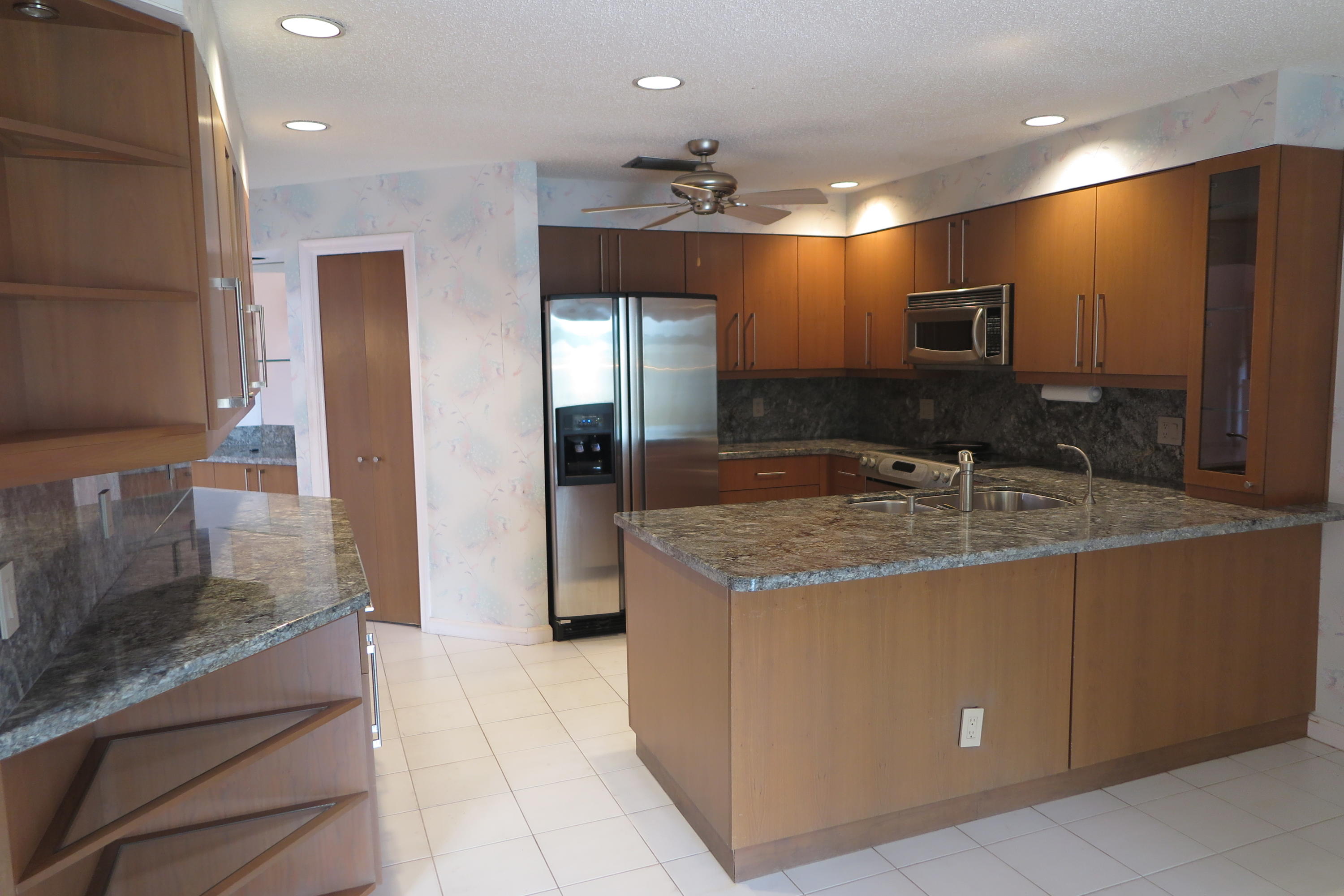 Villa Portofino - Residential