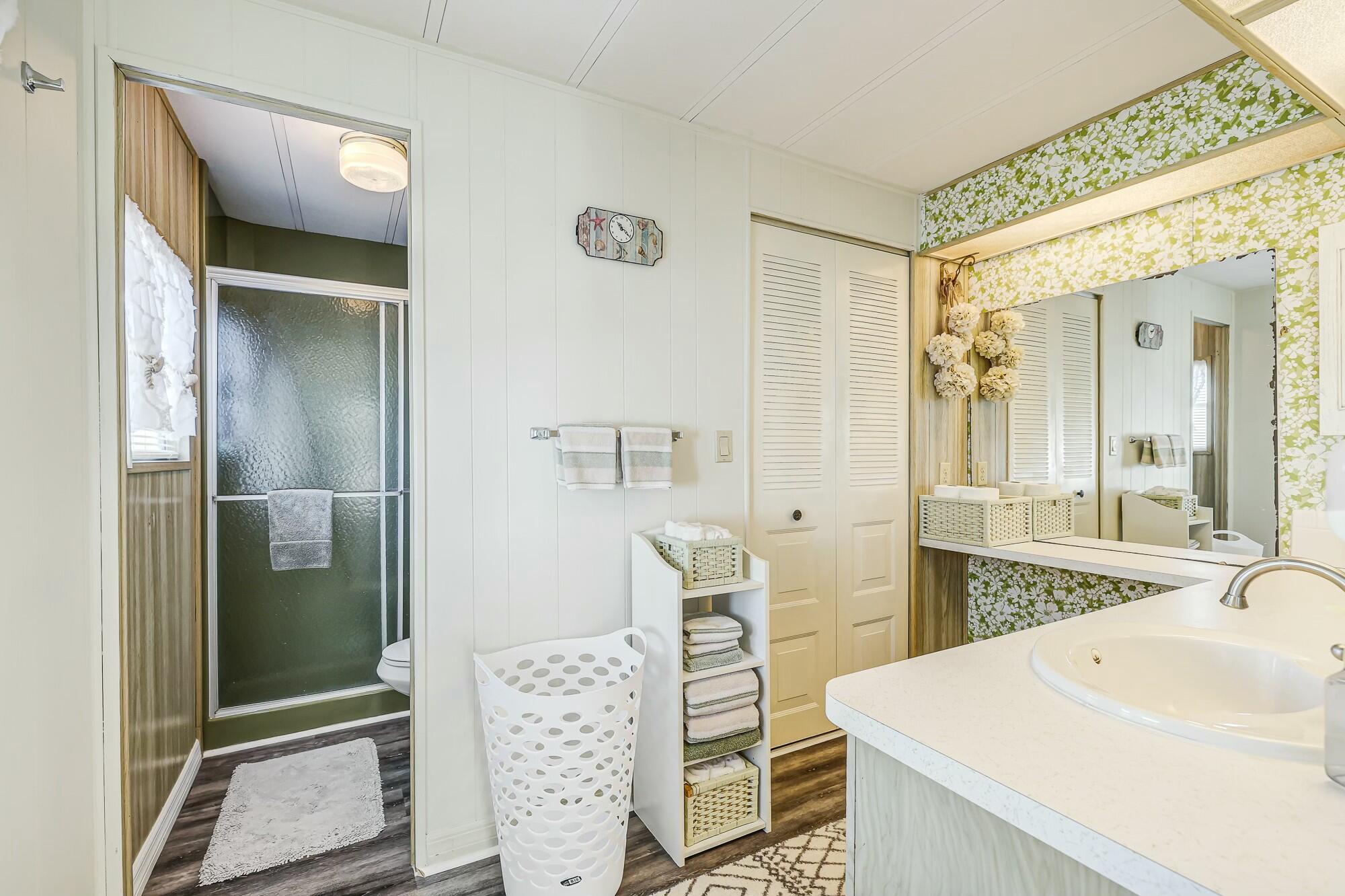 COLONIAL ESTATES INC MOBILE HOME PARK - Residential