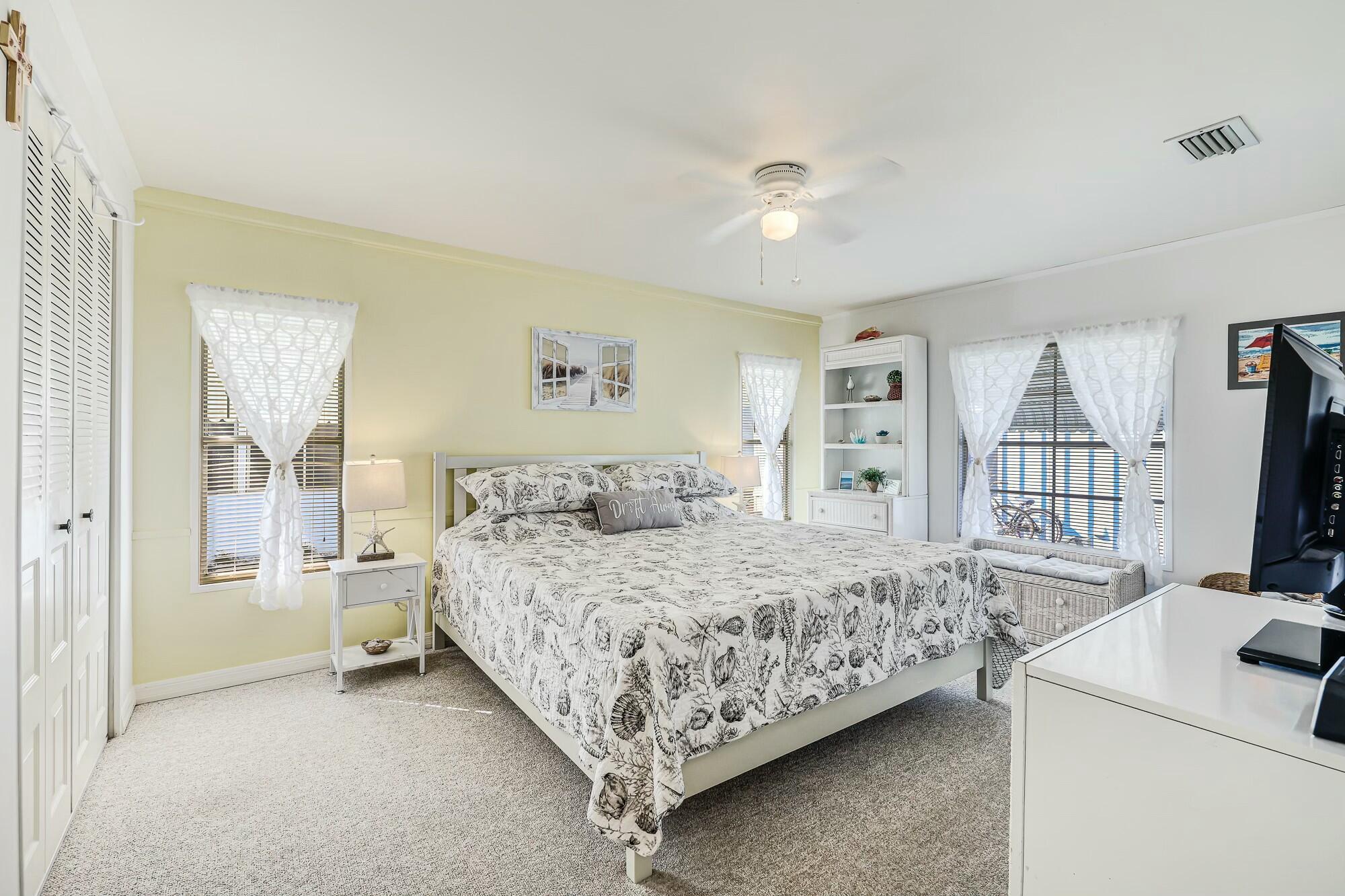 COLONIAL ESTATES INC MOBILE HOME PARK - Residential