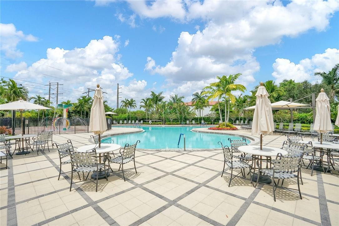 MONTERRA - Residential