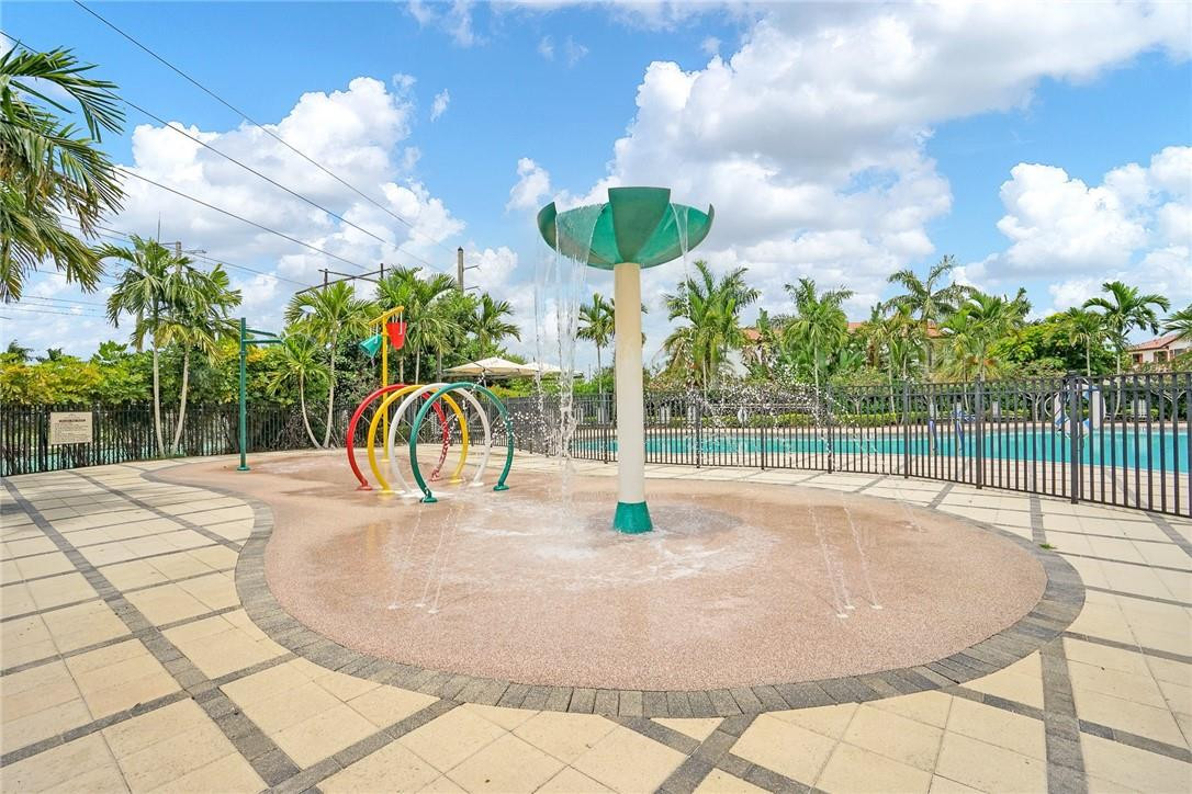 MONTERRA - Residential