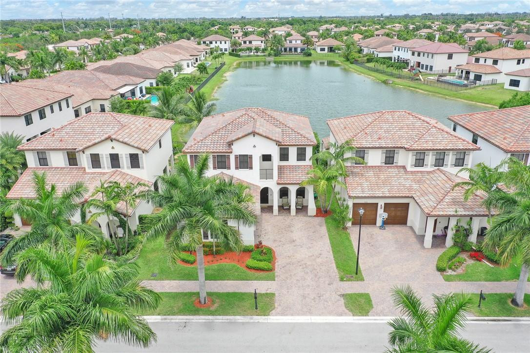 MONTERRA - Residential