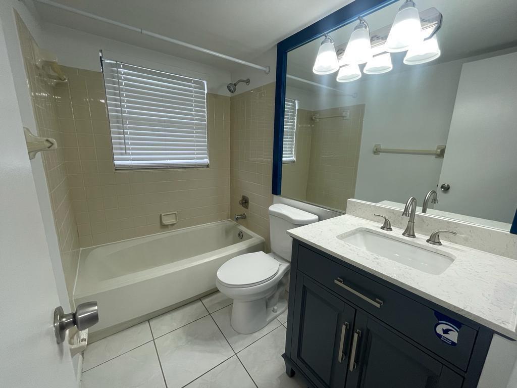 Villas Of Riverside Condo - Residential Lease