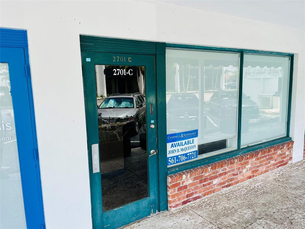 Photo of 2701 E Oakland Park Boulevard #C, Fort Lauderdale, FL 33306 (MLS # F10475335)