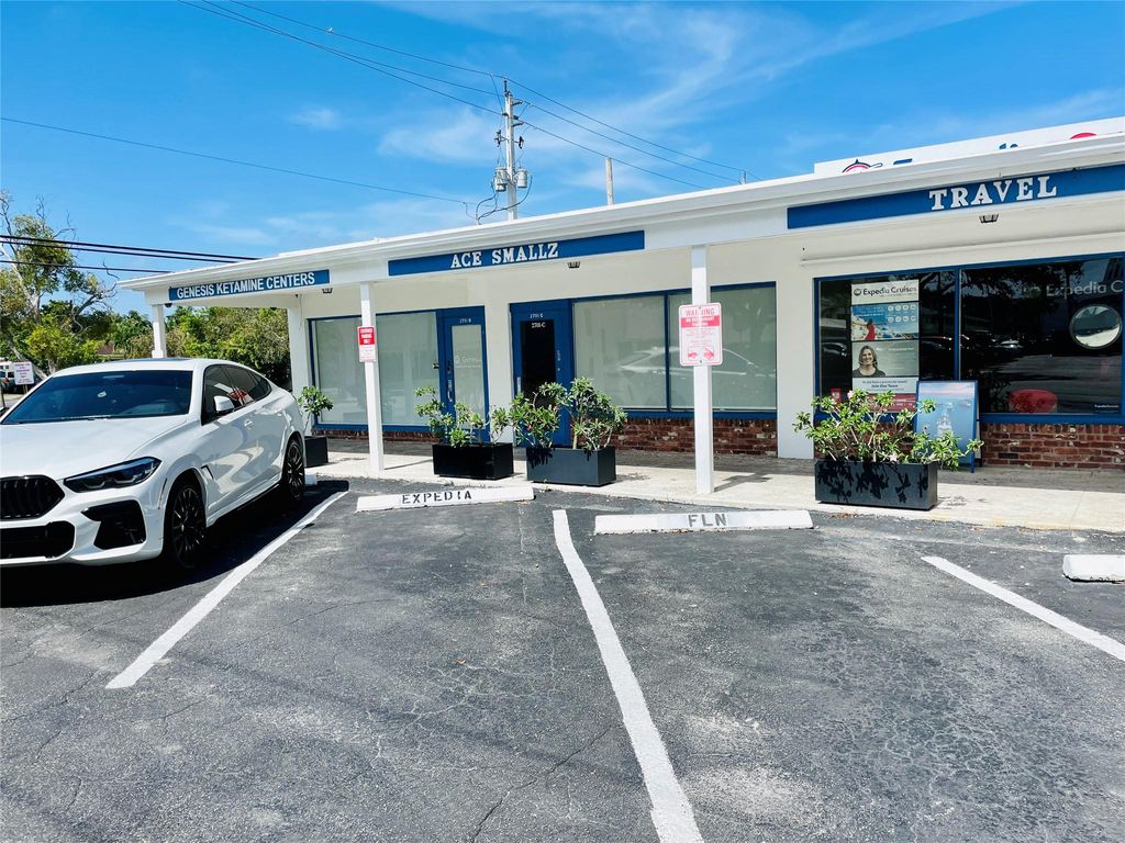 Photo of 2701 E Oakland Park Boulevard #C, Fort Lauderdale, FL 33306 (MLS # F10475335)